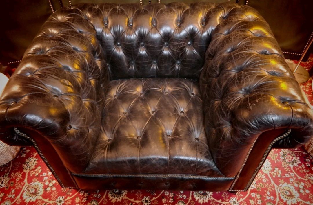 Super Timothy Oulton Halo Westminster Button Leather Armchair Vegabond Black photo for sale