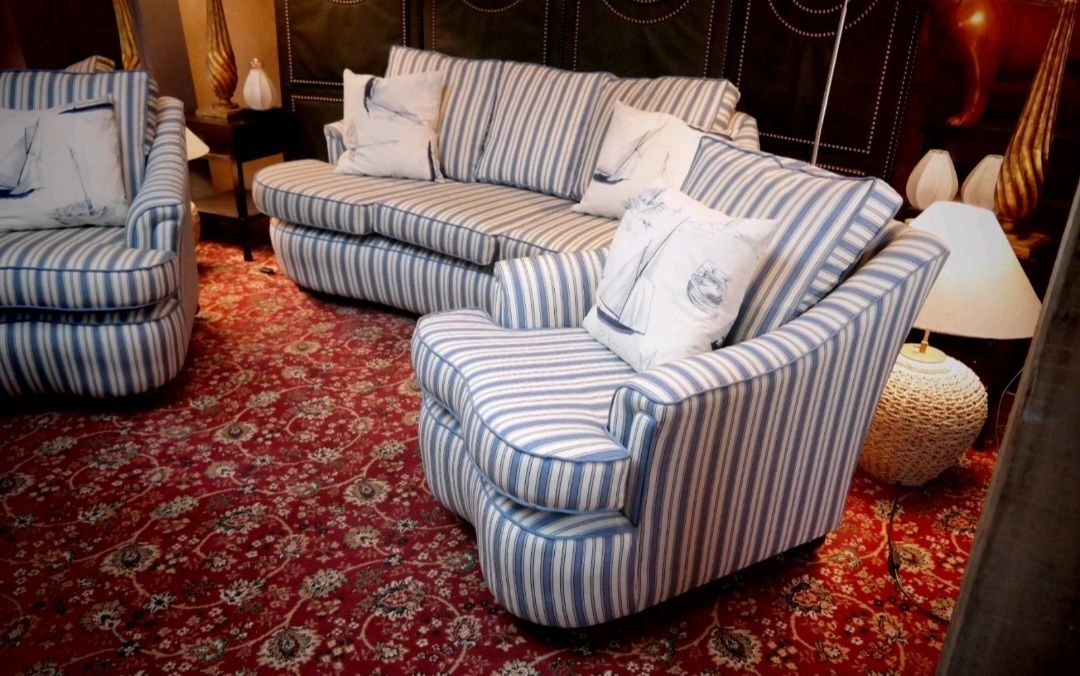 photo for sale Stunning Colefax And Fowler Club Sofa With Pair Armchairs Ticking Fabric Del