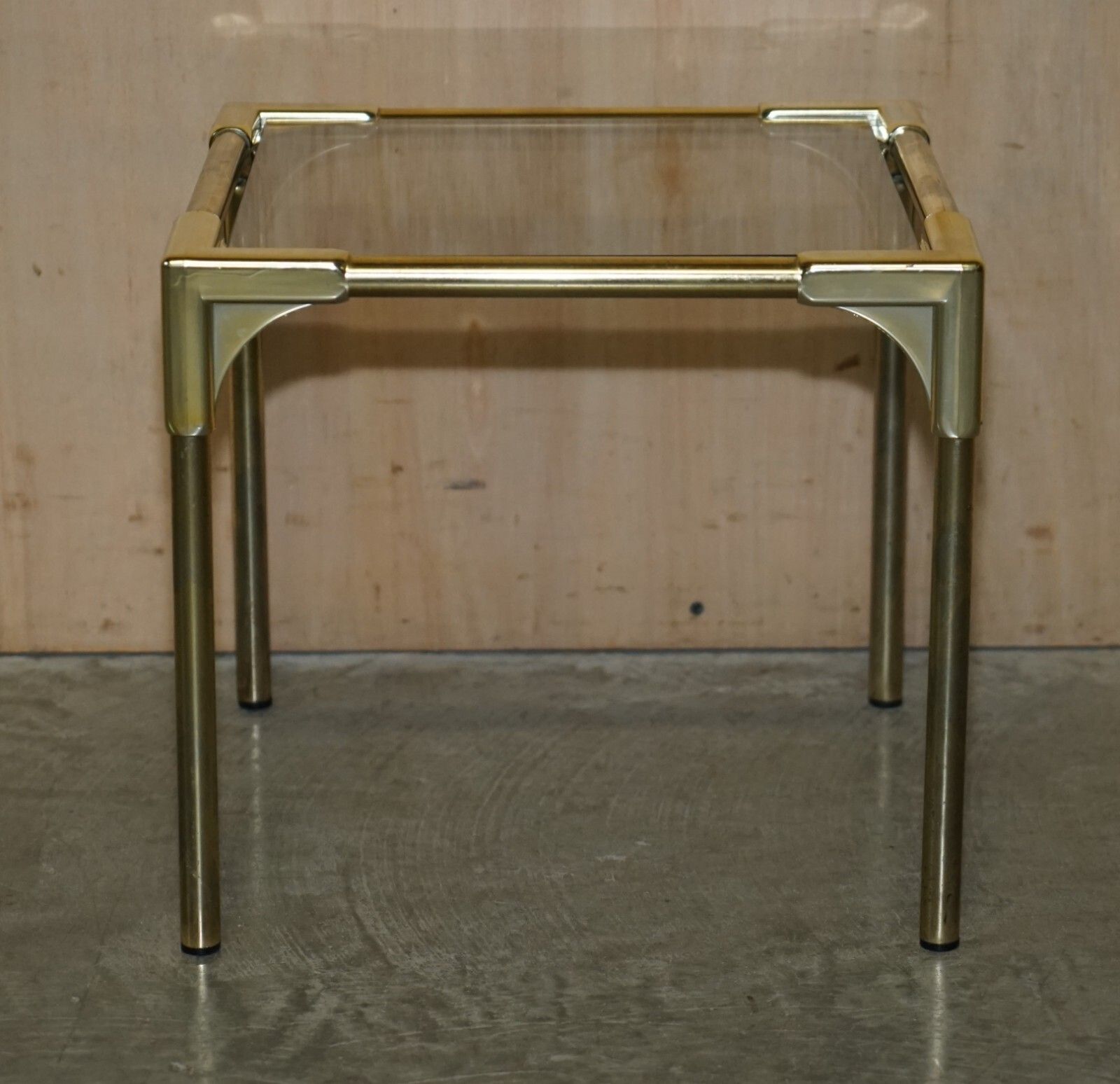 photo vinterior Mid Century Modern Brass & Smoked Glass Coffee Table & Pair Of Side Nest Tables
