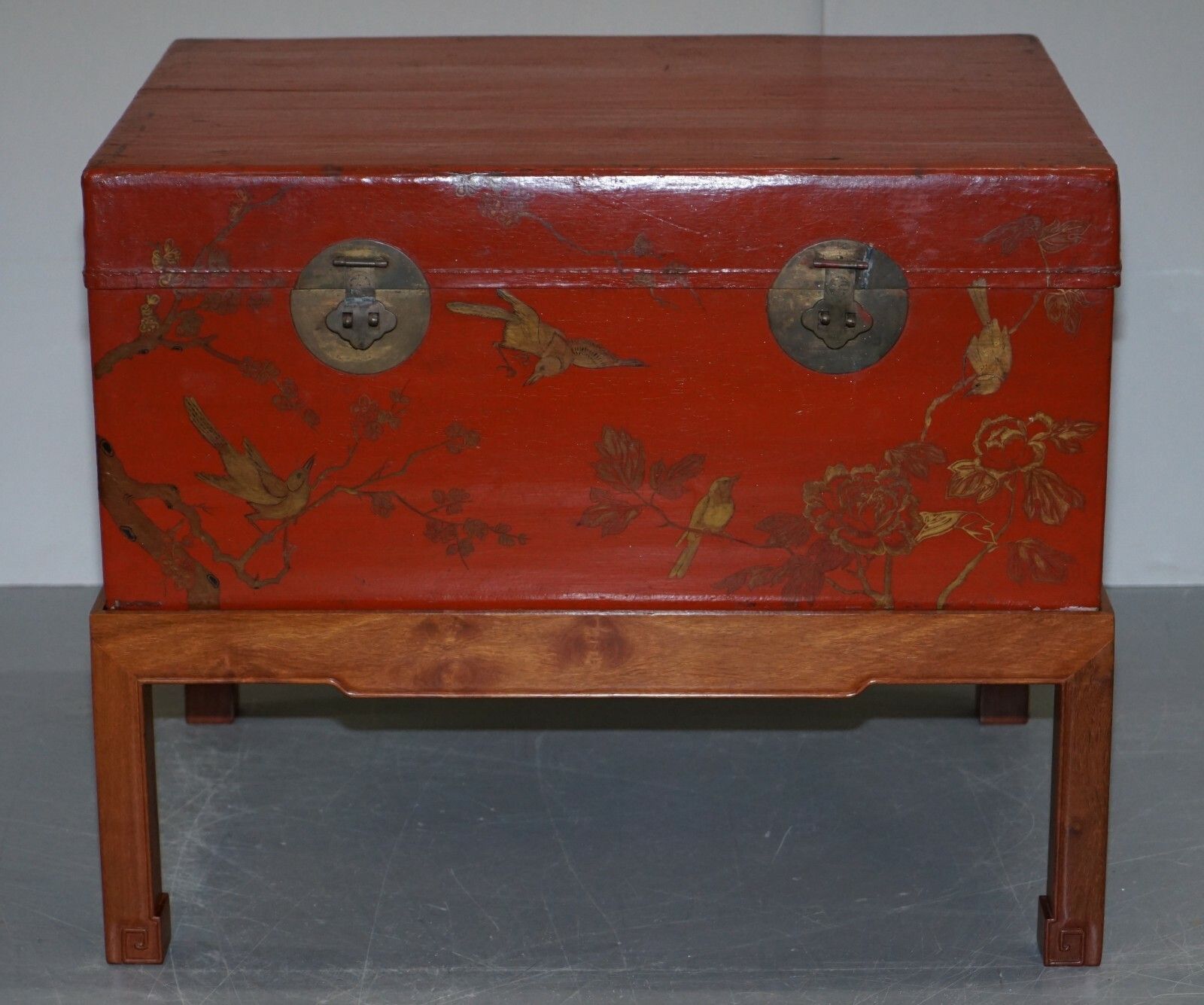 Vintage Chinese Chinoiserie Hand Painted Luggage Coffee Table Lots Storage Space photo vinterior