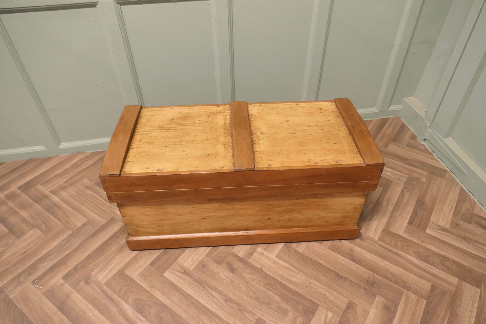 Pine Carpenters Tool Chest Apprentice Piece photo buy