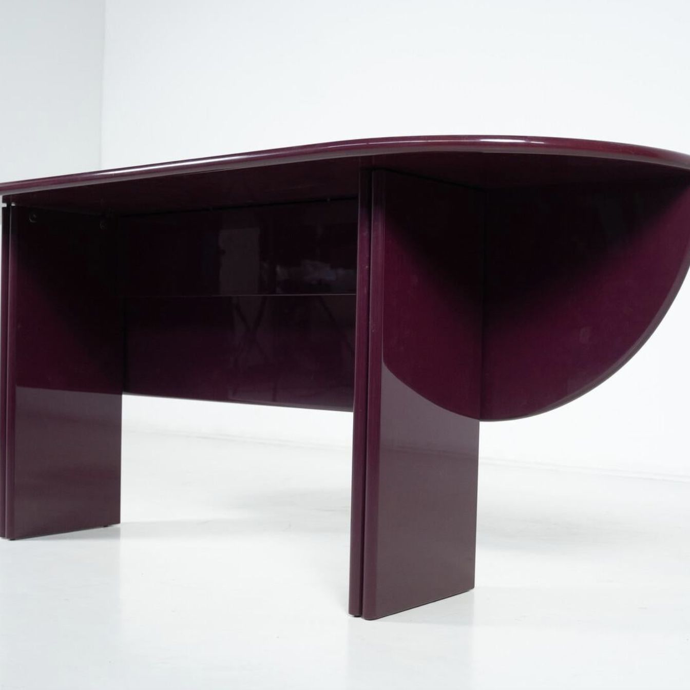 Purple Lacquered Wood “Antella” Console By Kazuhide Takahama For Gavina, 1980s photo buy