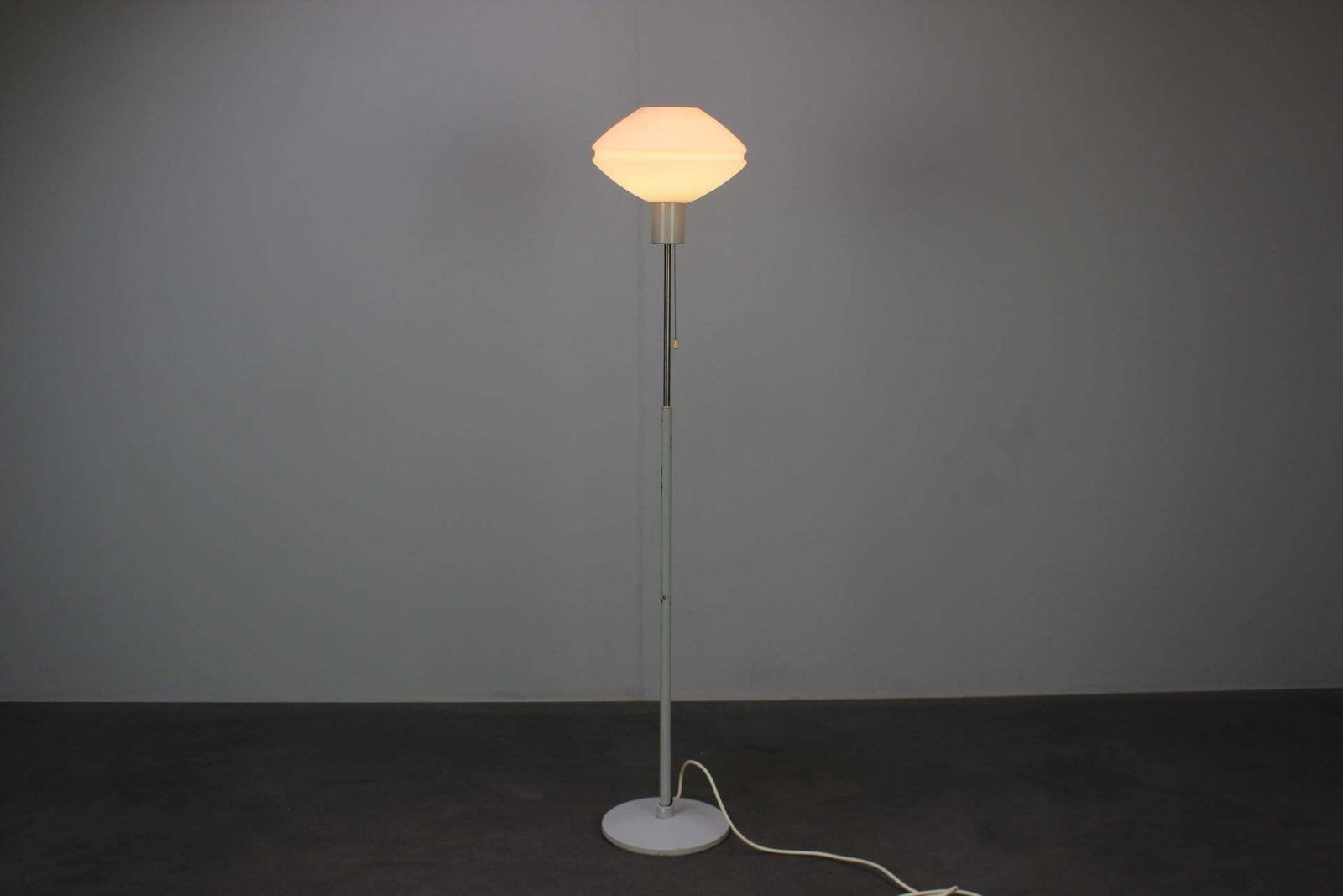 photo furniture Mid-Century vloerlamp van Kamenický Šenov, 1970, Tsjecho-Slowakije