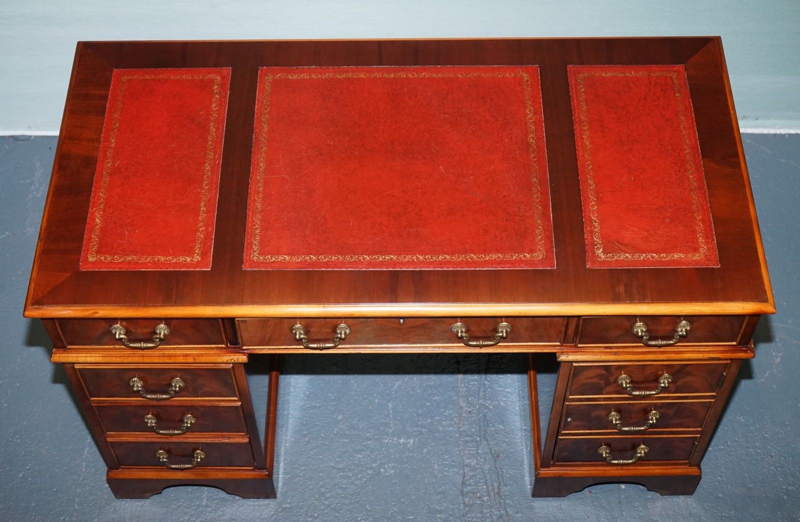 photo furniture Maple Waring & Gillow Twin Pedestal Desk With Leather Top