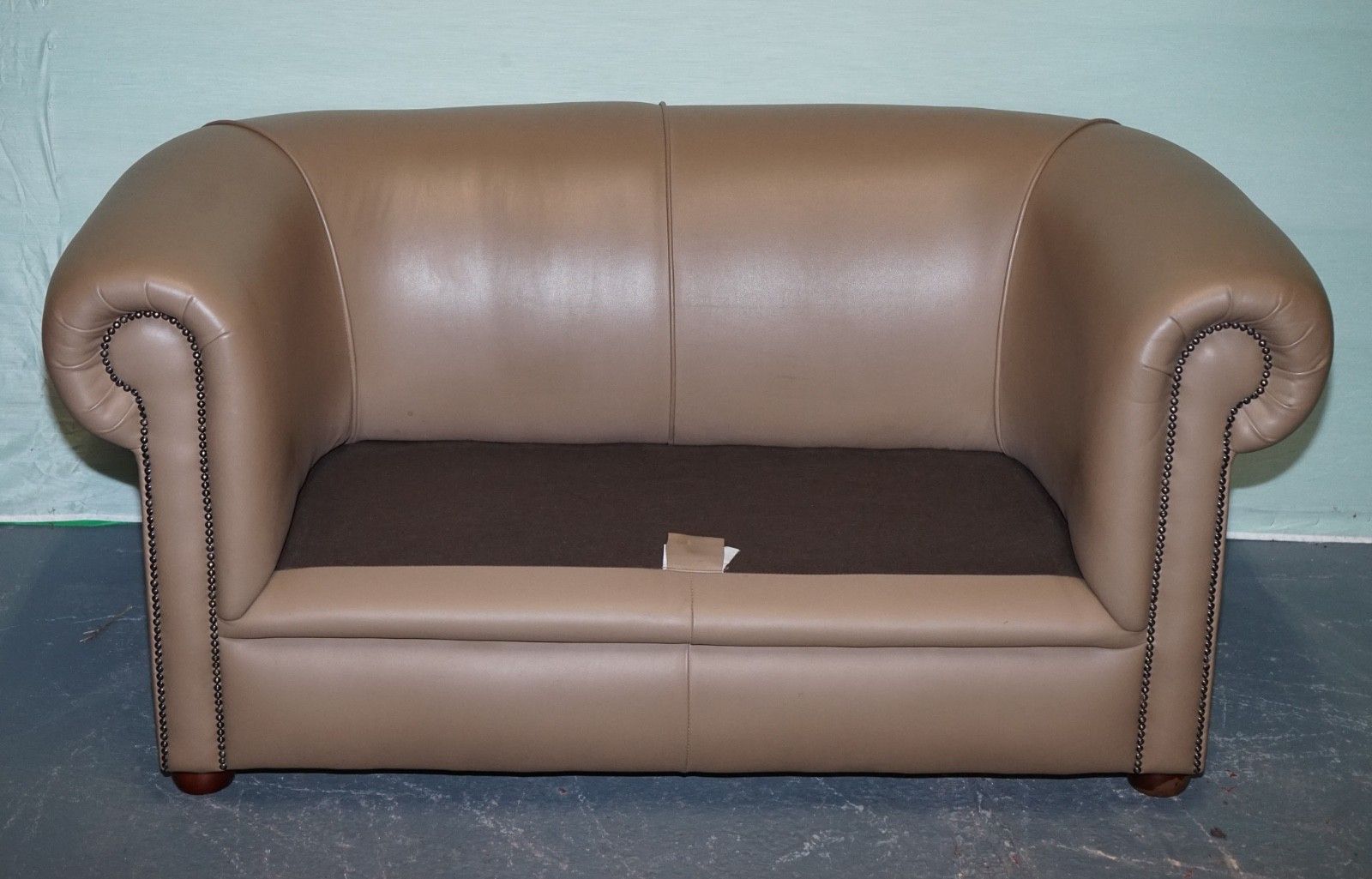 850.0 Vintage Chesterfield Andrew Muirhead Tan Leather Tub Two Seater Sofa Stud Detail photo