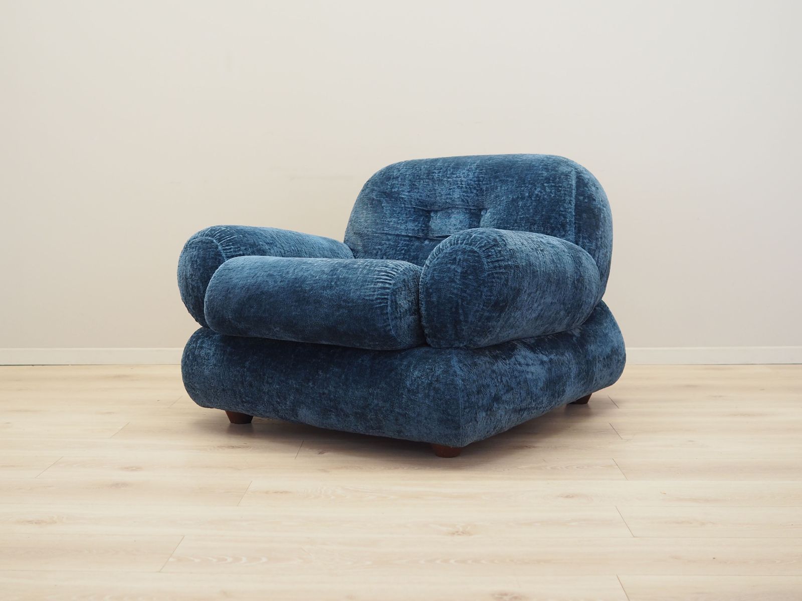 Blauwe Fauteuil, Italiaans Design, Jaren 1970, Productie: Italië photo furniture