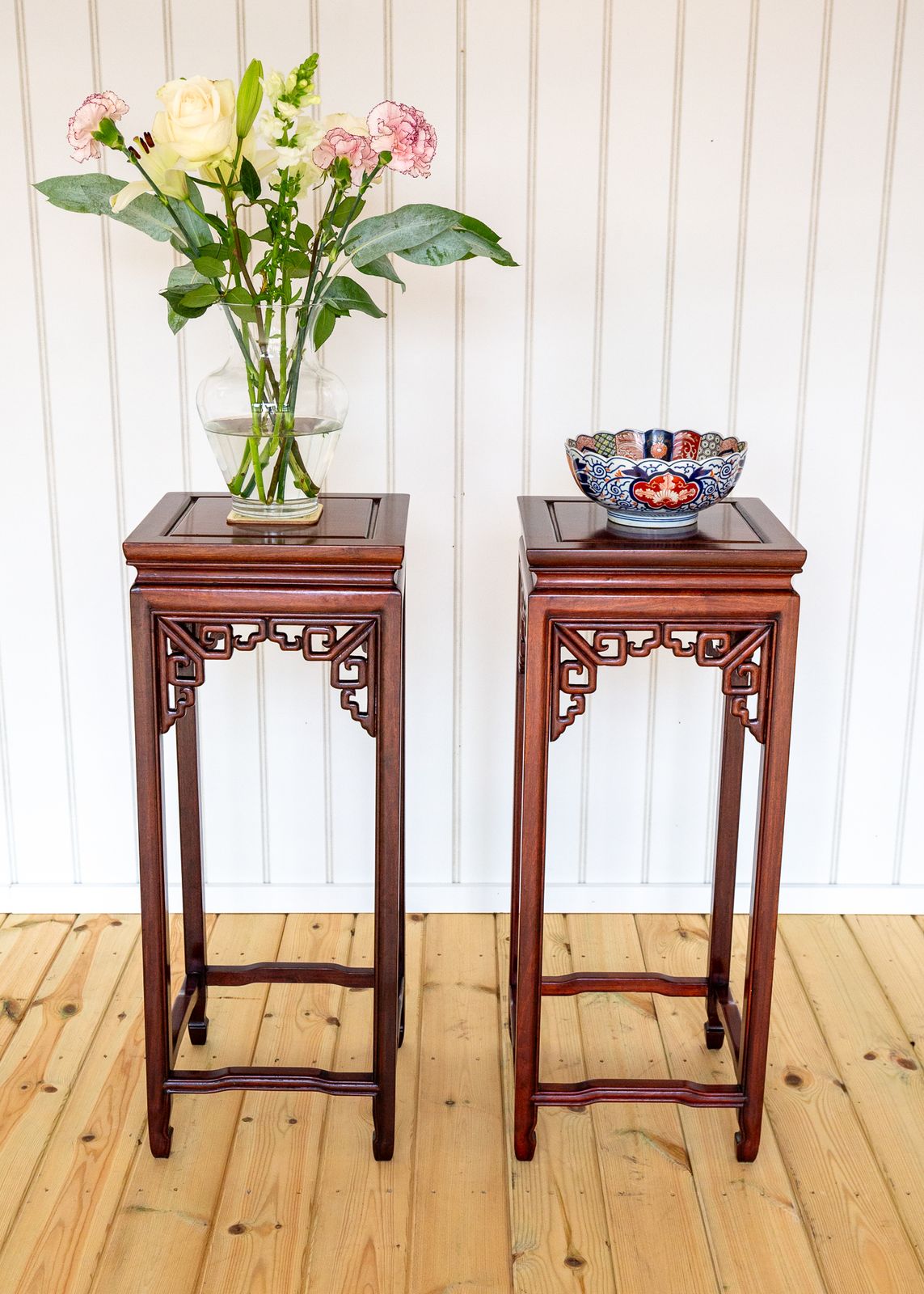 Chinese Hardwood Plant Stands Side Tables Pair Lamp Tables Hongmu Antiqu.E Qing Oriental Pierce Carved Humpback Open Fretwork photo vinterior