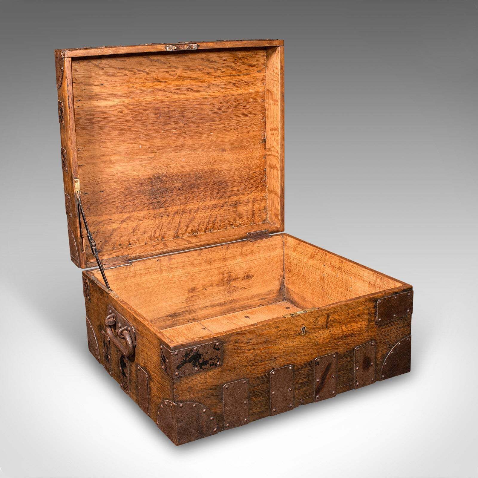 Antique Silver Chest, English Oak, Steel Bound, Steamer Trunk, Victorian, C.1900 photo furniture
