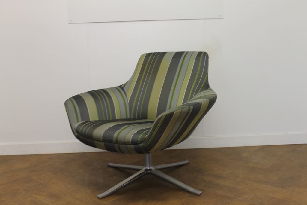 Used Walter Knoll Oscar Lounge Chair photo for sale