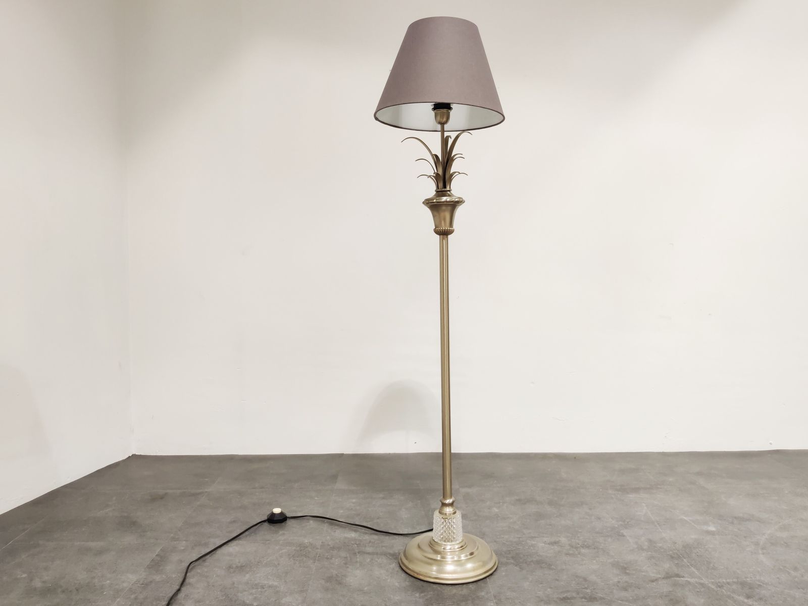 Vintage Pineapple Leaf Floorlamp, 1970s photo buy