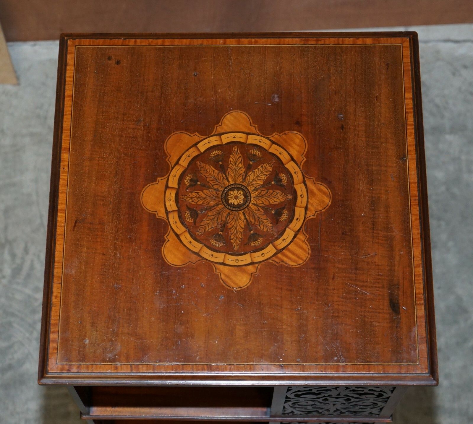 Sublime Antique Victorian Fret Work Carved Walnut & Mahogany Revolving Bookcases photo Furniture