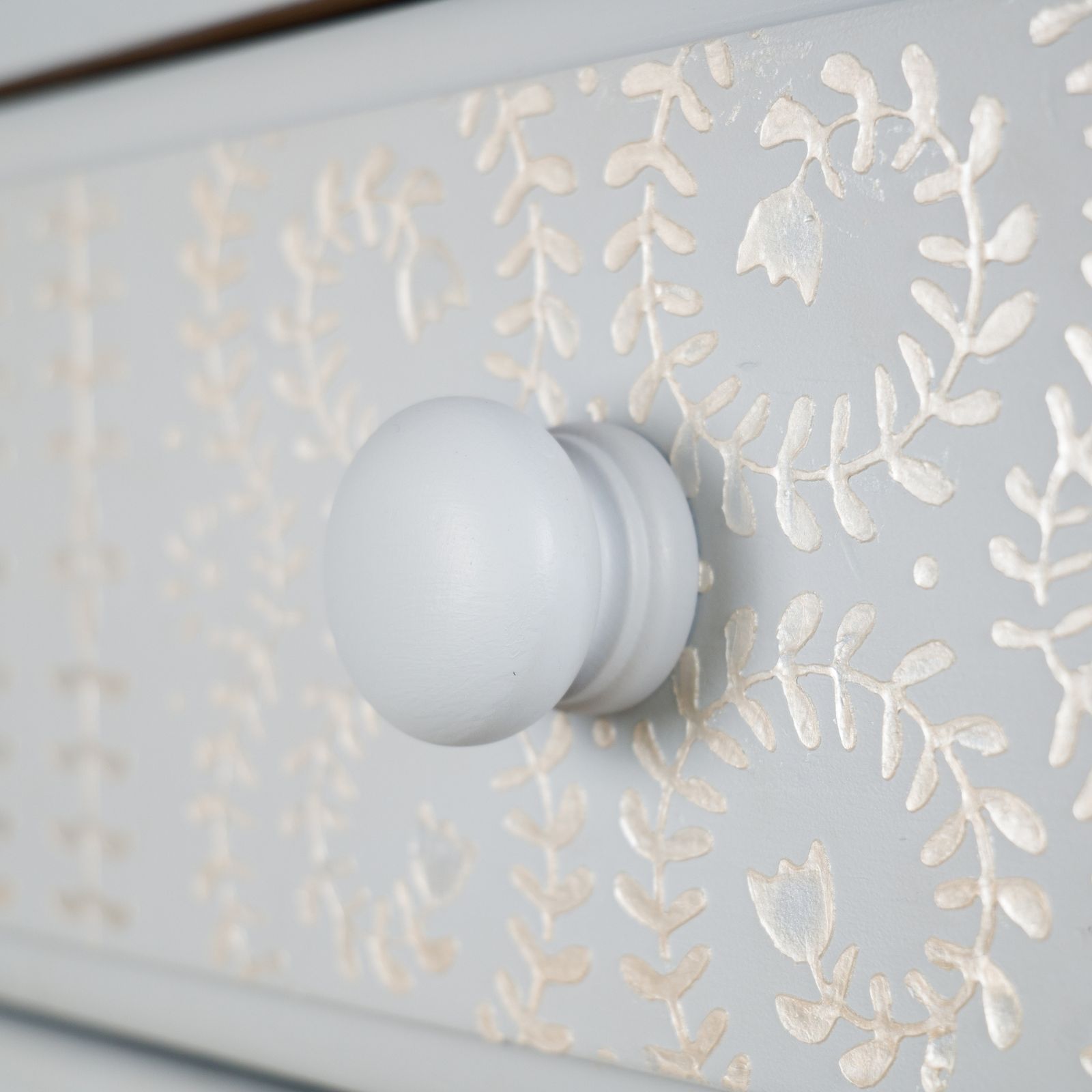 Hand Painted Vintage Solid Pine Blue Chest Of Drawers With Pearl Effect Stencil Detail photo vinterior