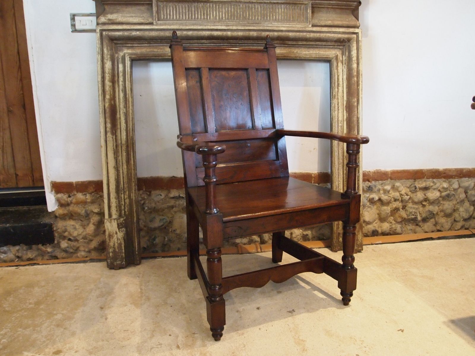 Furniture Chair Fine Oak Wainscot Armchair C1750 photo