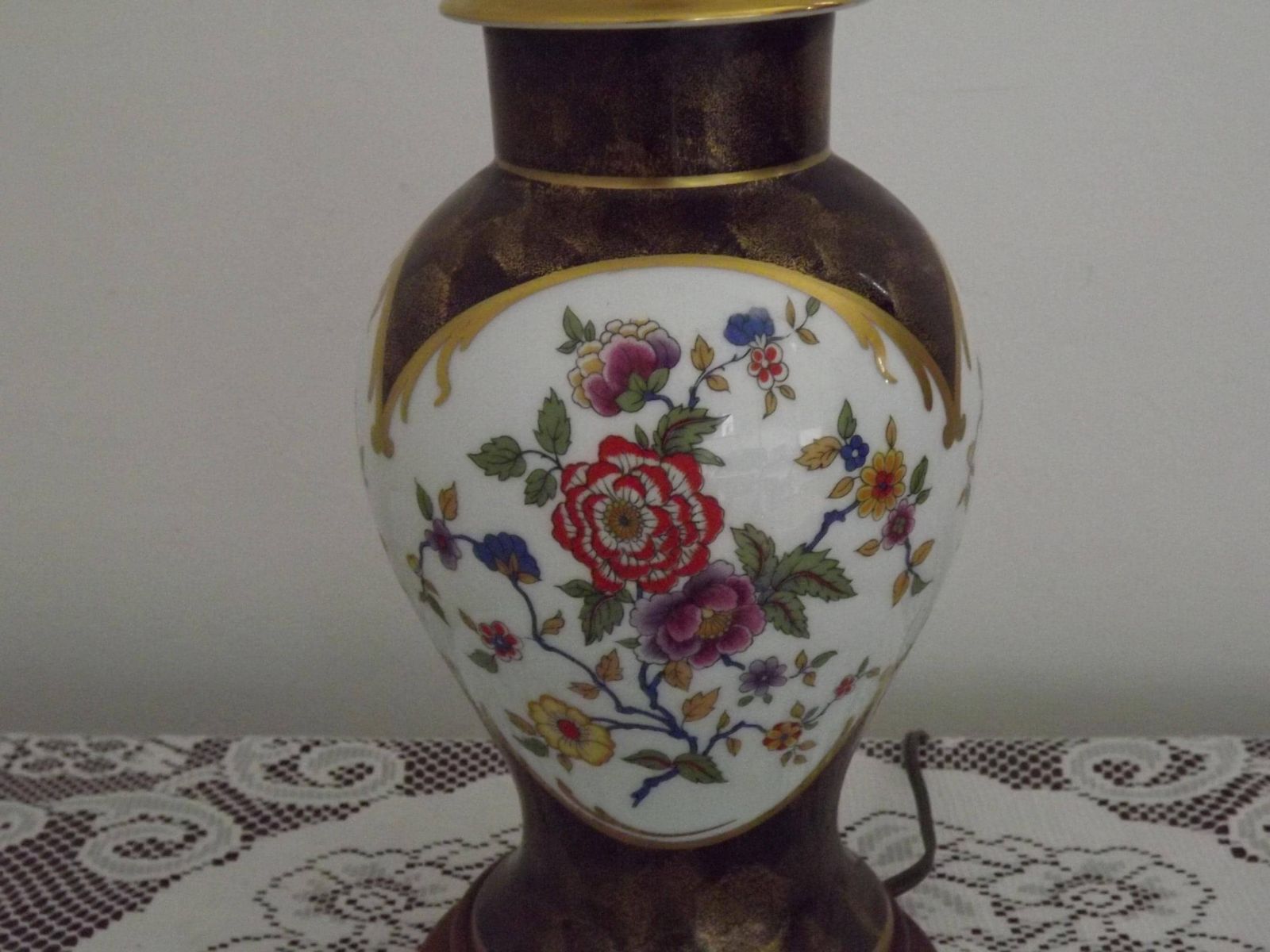 French Limoges Hergey Table Lamp Base Gold Hightlights & Floral Decoration   French Vintage Lighting. Signed Limoges Porcelain Lamp Base. photo Lighting
