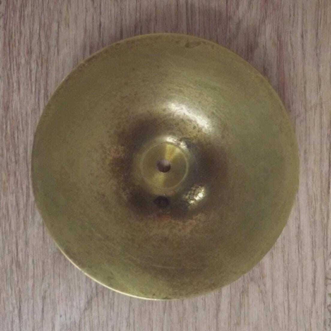 photo furniture Lot de 8 coupelles bobeches en laiton pour lustre - Pièces de remplacement pour lustre et éclairage vintage français, restauration