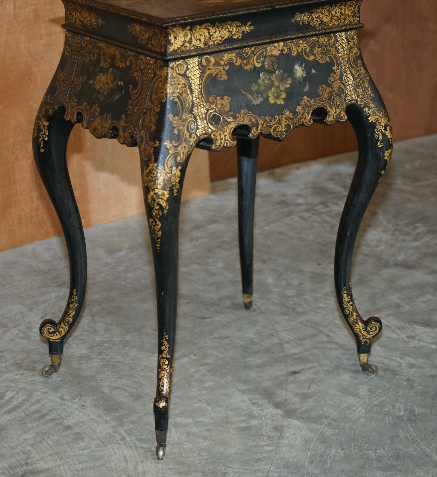 Georgian Antique Circa 1800 George III Chinese Lacquer & Gold Gilt Work Table photo Furniture