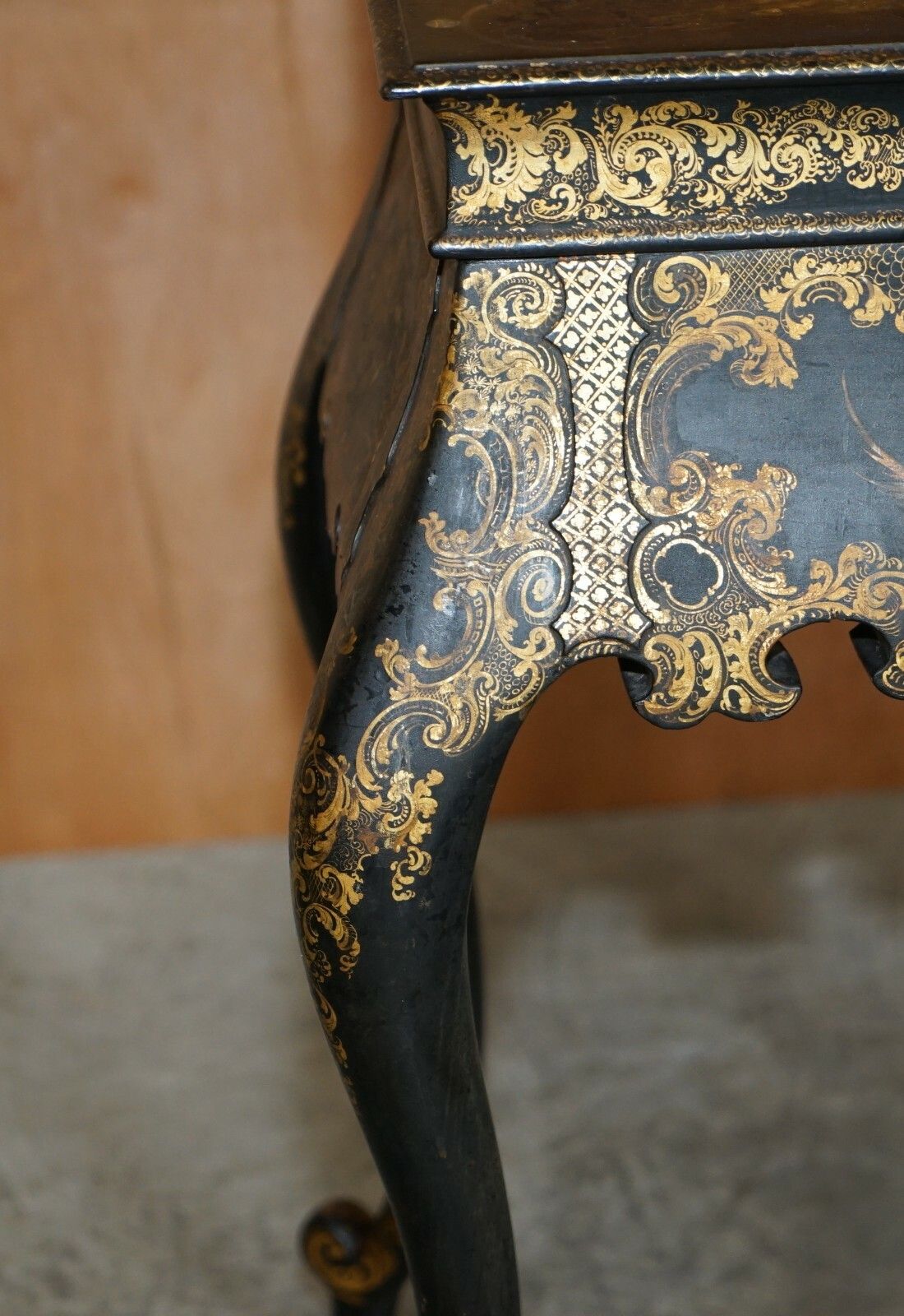 Georgian Antique Circa 1800 George III Chinese Lacquer & Gold Gilt Work Table photo vinterior