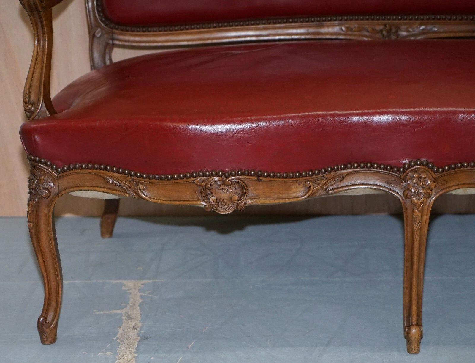 Oxblood Leather French Louis XV Style Salon Suite Walnut Armchairs & Sofa Settee photo buy