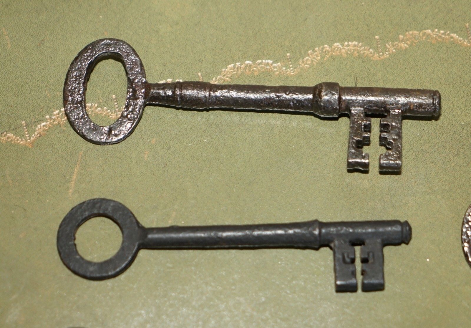 Antique 18th Century Box Of Georgian Keys Honble J A Ellis Kings Agent 1763 1776 photo vinterior