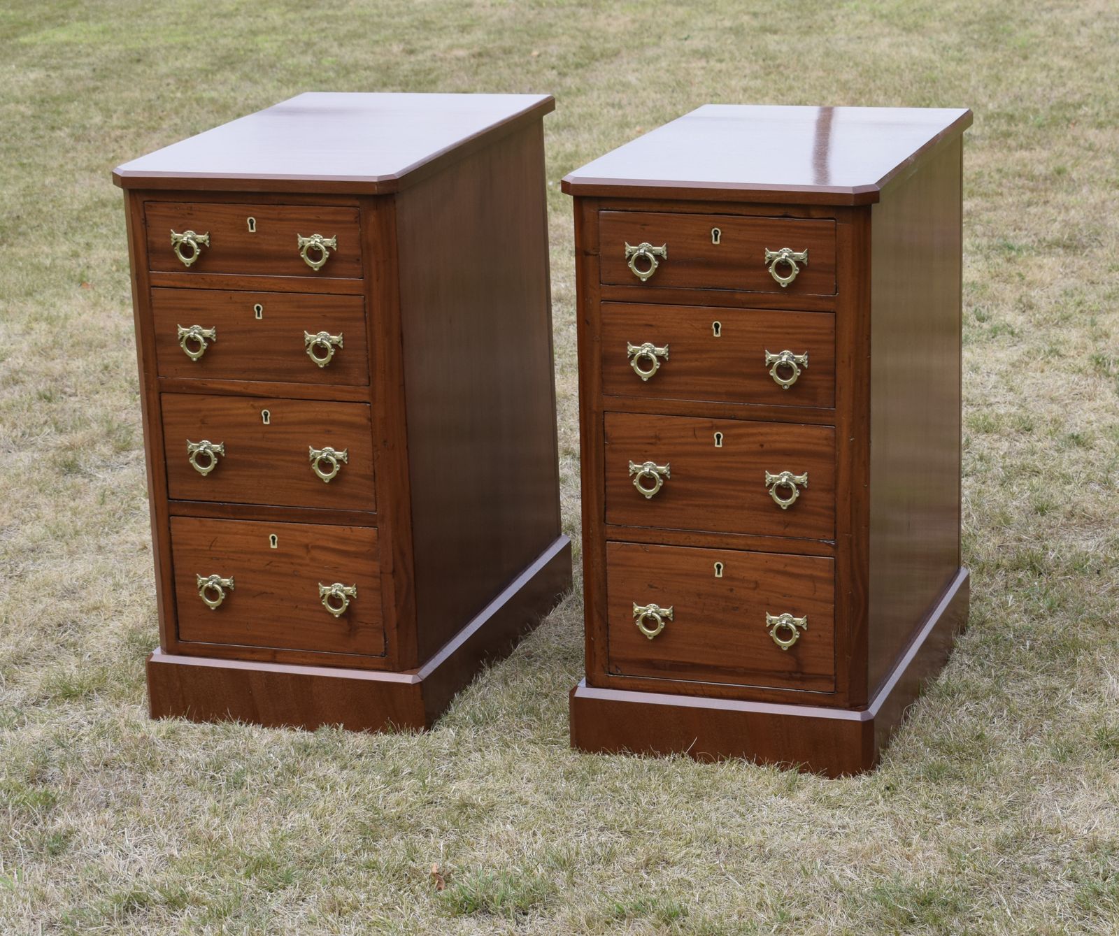 Pair Of Victorian Bedside Chests photo 1155.0
