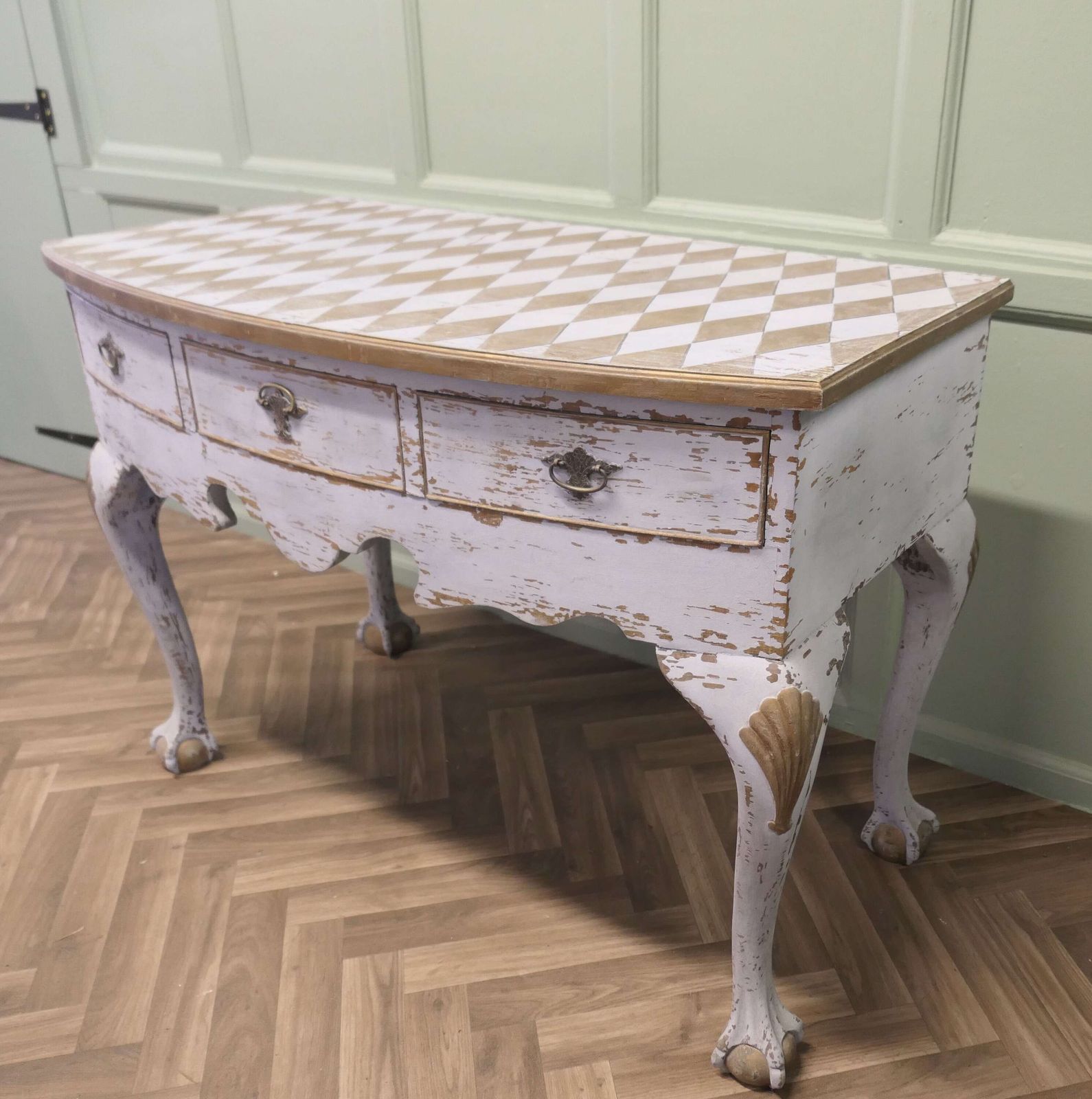 18th Century Baroque Bow Front Painted Console Side Table photo 1800.0