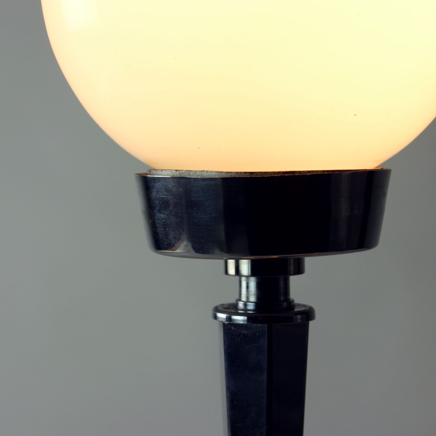 Art Deco Table Lamp In Chrome And Glass, Czechoslovakia 1940s photo vinterior
