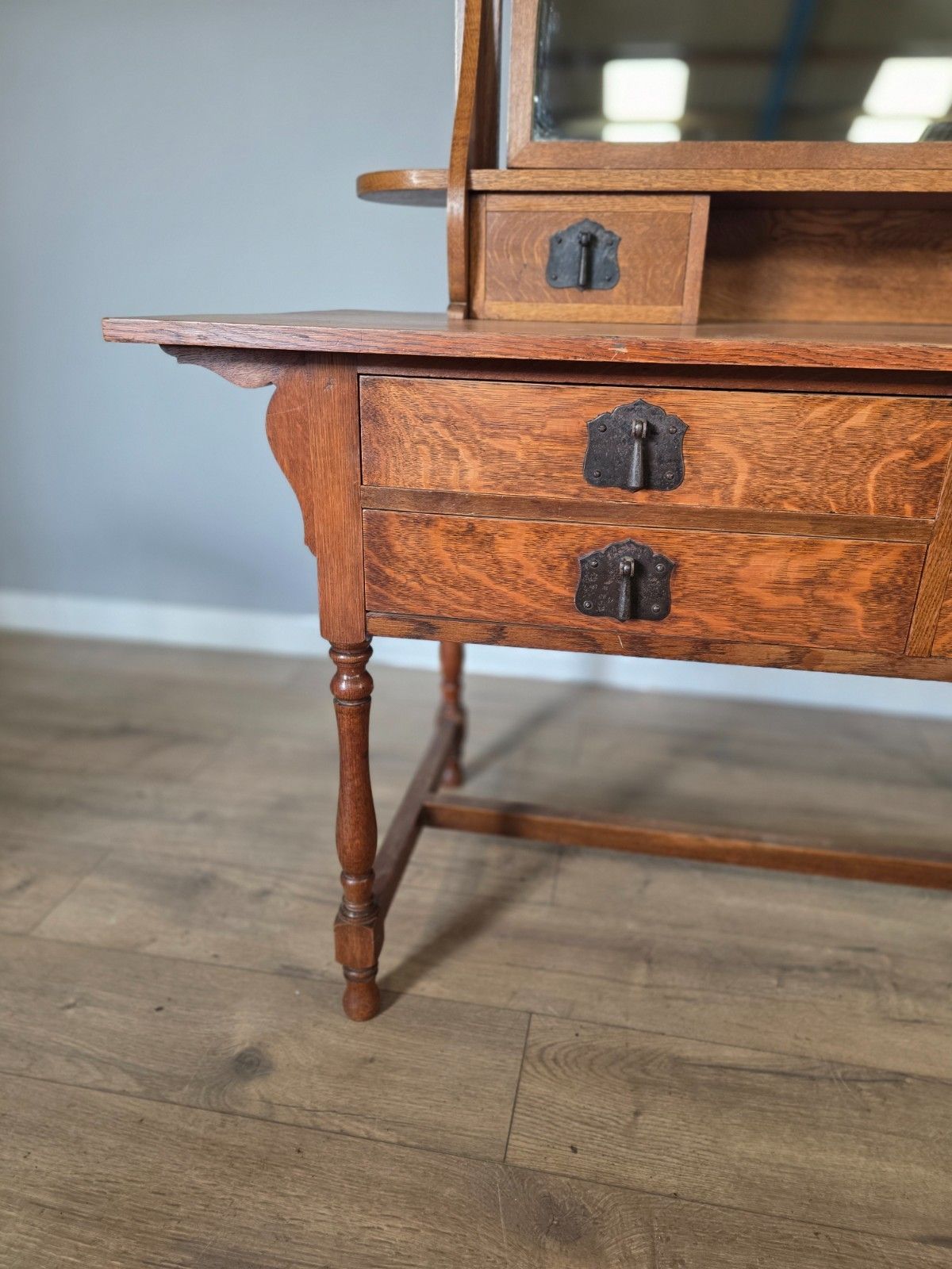 Early Heals Of London Antique Oak Newlyn Dressing Table photo buy