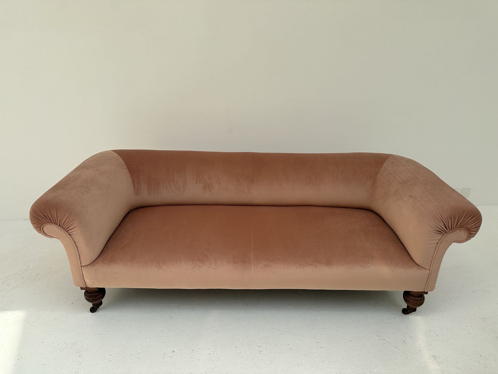 photo for sale Victorian Chesterfield Style Sofa 3 Seater Upholstered In Pink Velvet