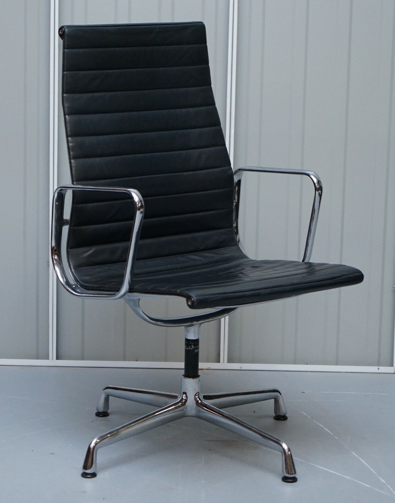 Rrp £34,000 1 Of 10 Vitra Eames Herman Miller Black Leather Swivel Office Chairs photo furniture