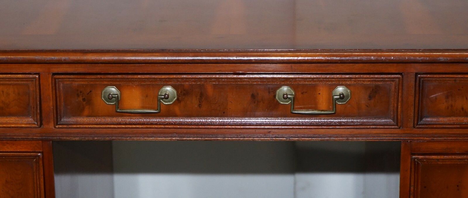 Lovely Burr Yew Wood Twin Pedestal Partner Desk With Complete Ornate Timber Top photo 1500.0