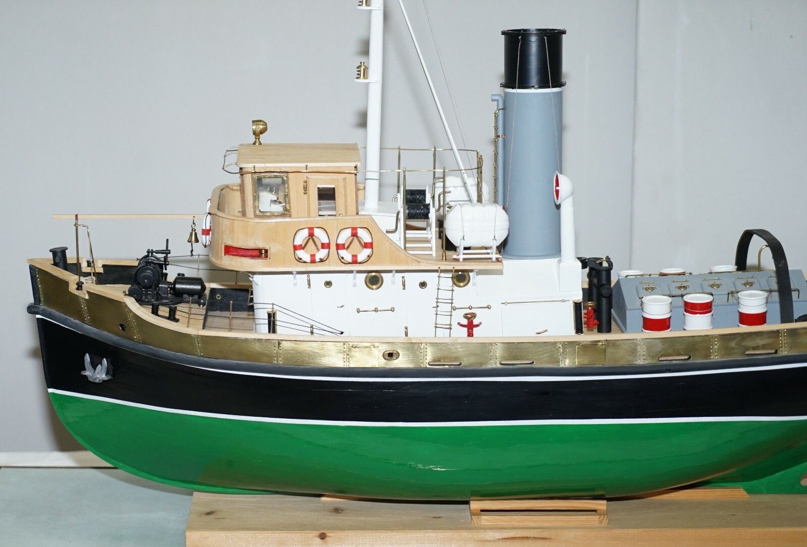 Large Model Ship Of The Anteo Tugboat In Mahogany Frame Glass Exhibition Case photo buy