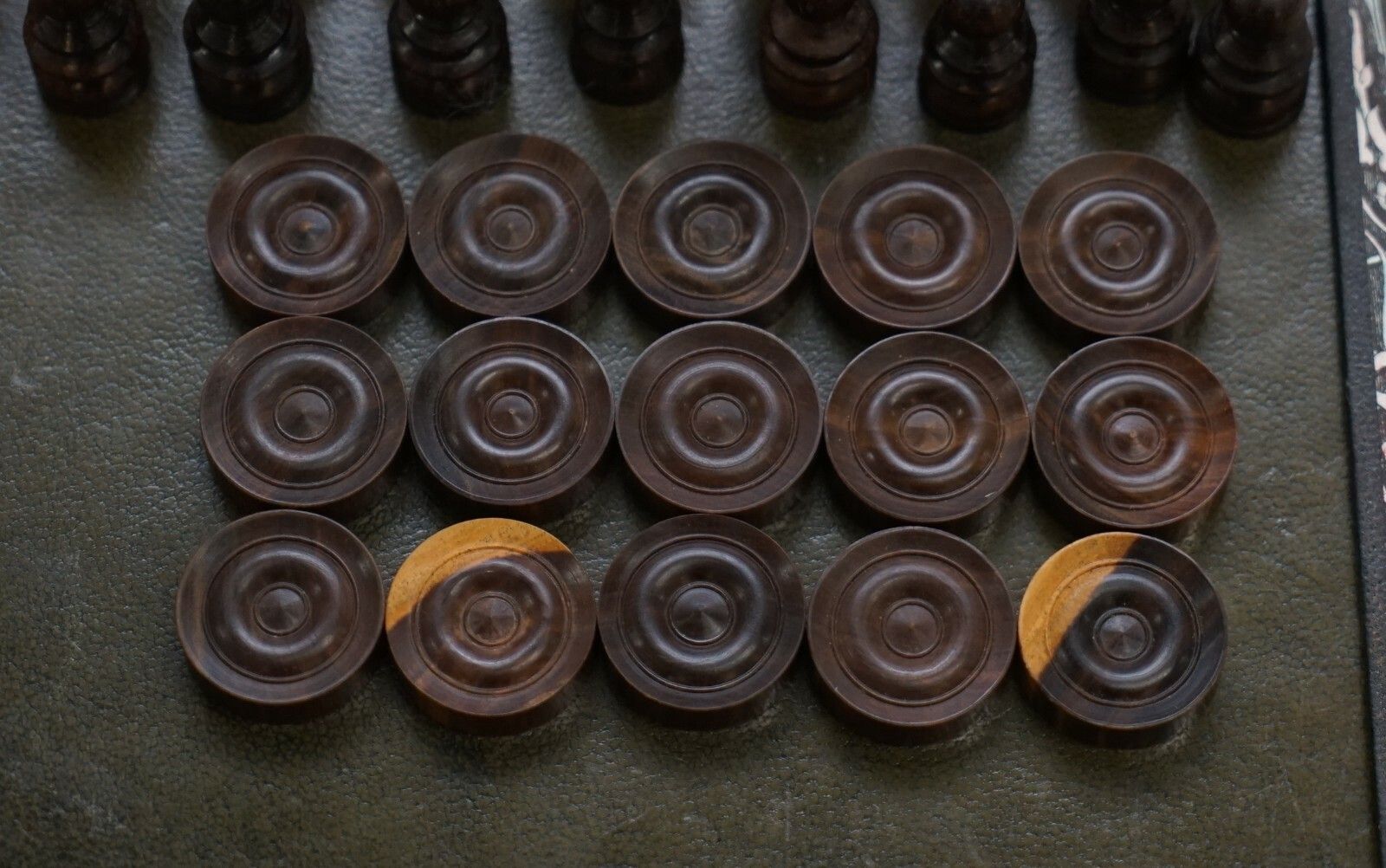 photo furniture Lovely Circa 1890 Victorian Mahogany Games Compendium Chess Horse Racing Dice