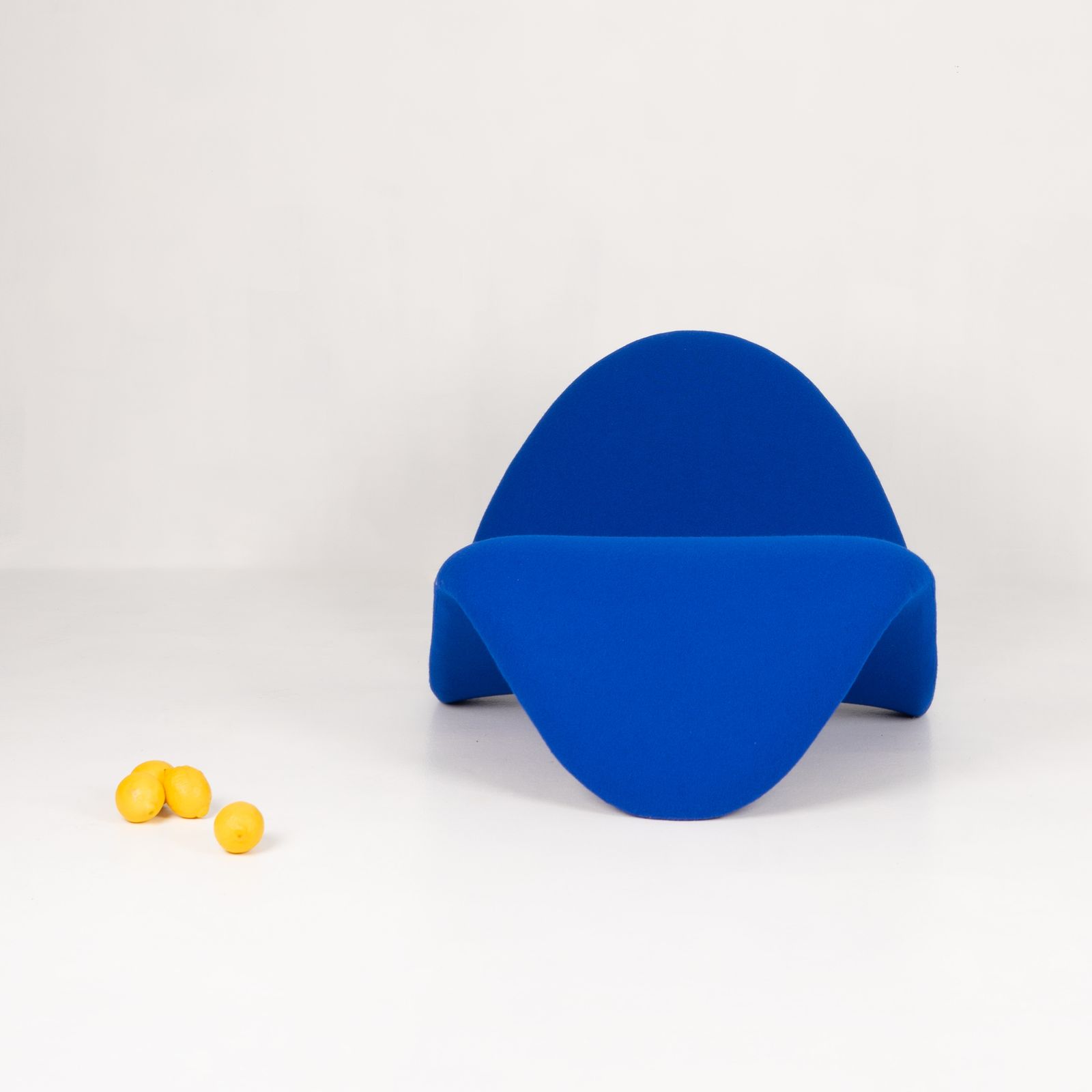 Pierre Paulin, 557 Or Tongue Chair, Artifort Ed., 1967 photo Furniture