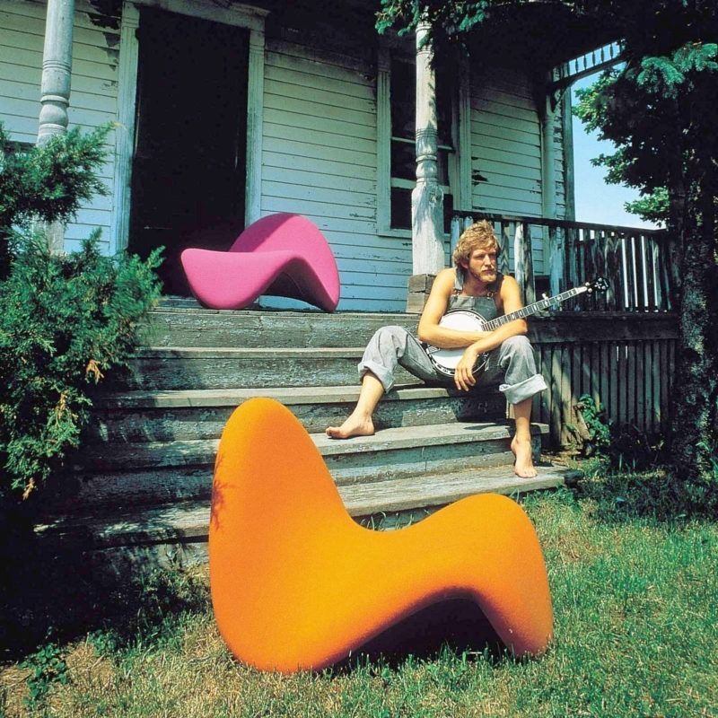 photo buy Pierre Paulin, 557 Or Tongue Chair, Artifort Ed., 1967