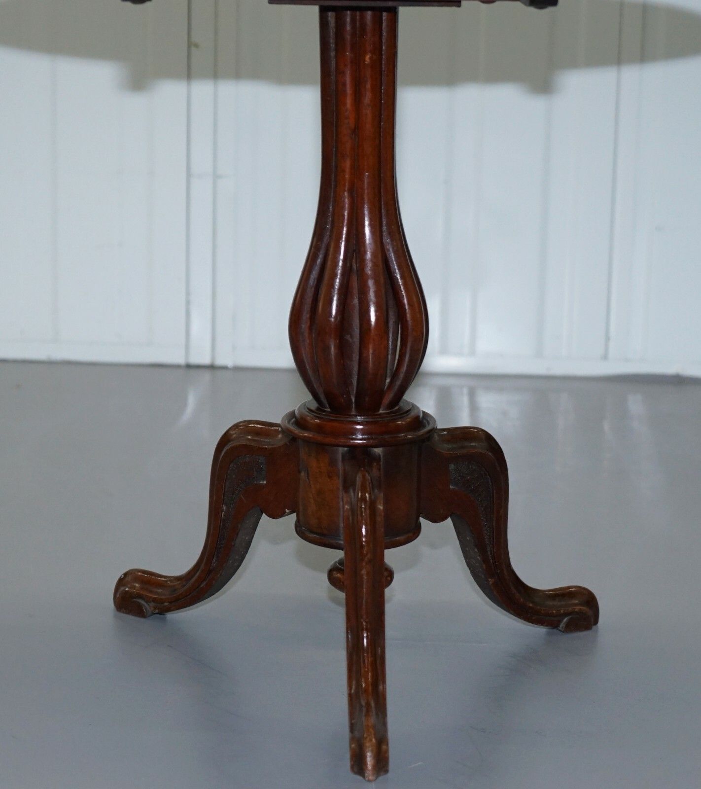 Furniture Victorian Walnut & Marquetry Inlaid Tilt Top Oval Side Table Bulbous Pedestal photo