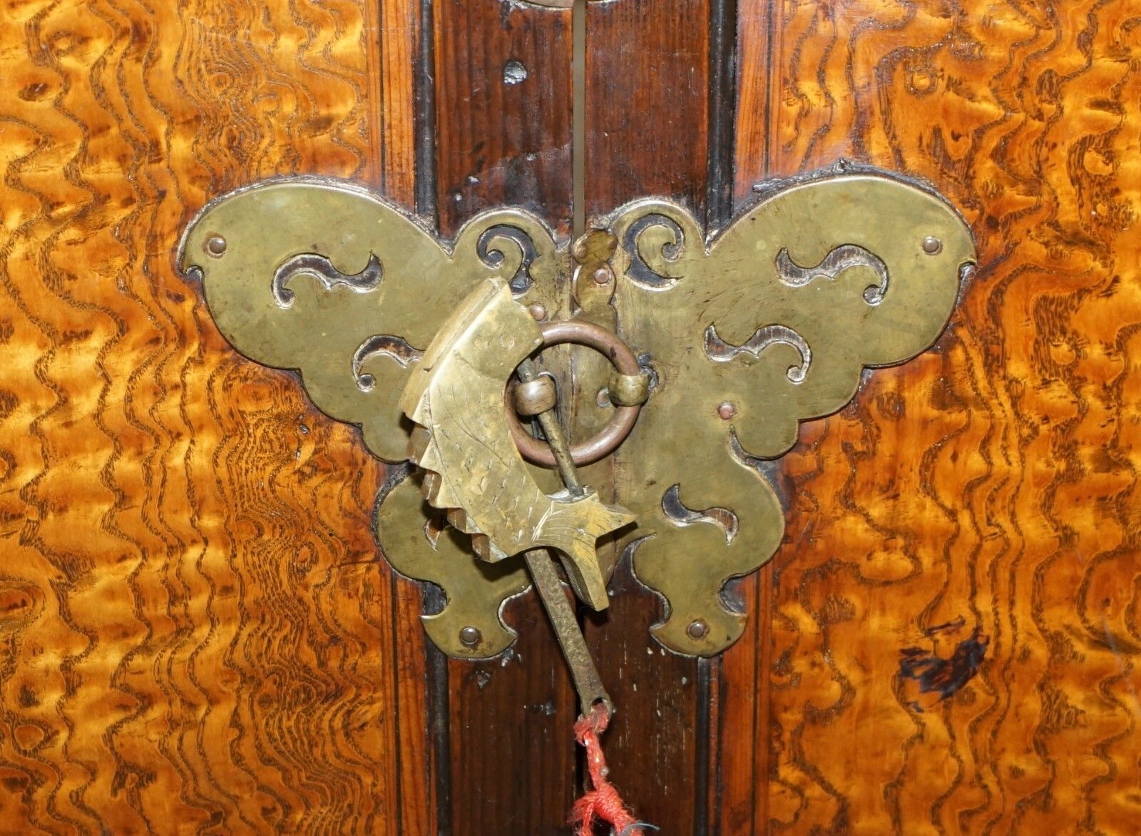 Antique Circa 1900 Chinese Export Burr Elm & Brass Engraved Sideboard Butterfly photo buy