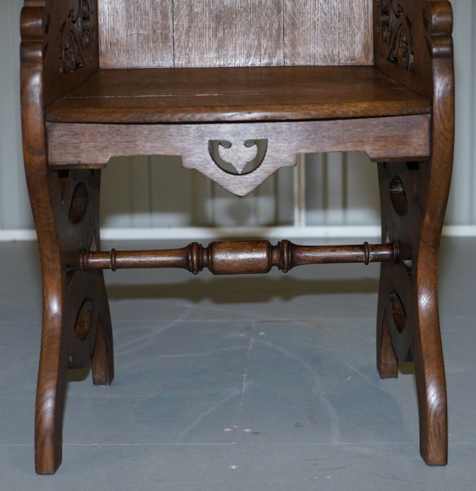 Original Criddle & Smith Stamped Victorian Walnut Gothic Revival Church Armchair photo vinterior