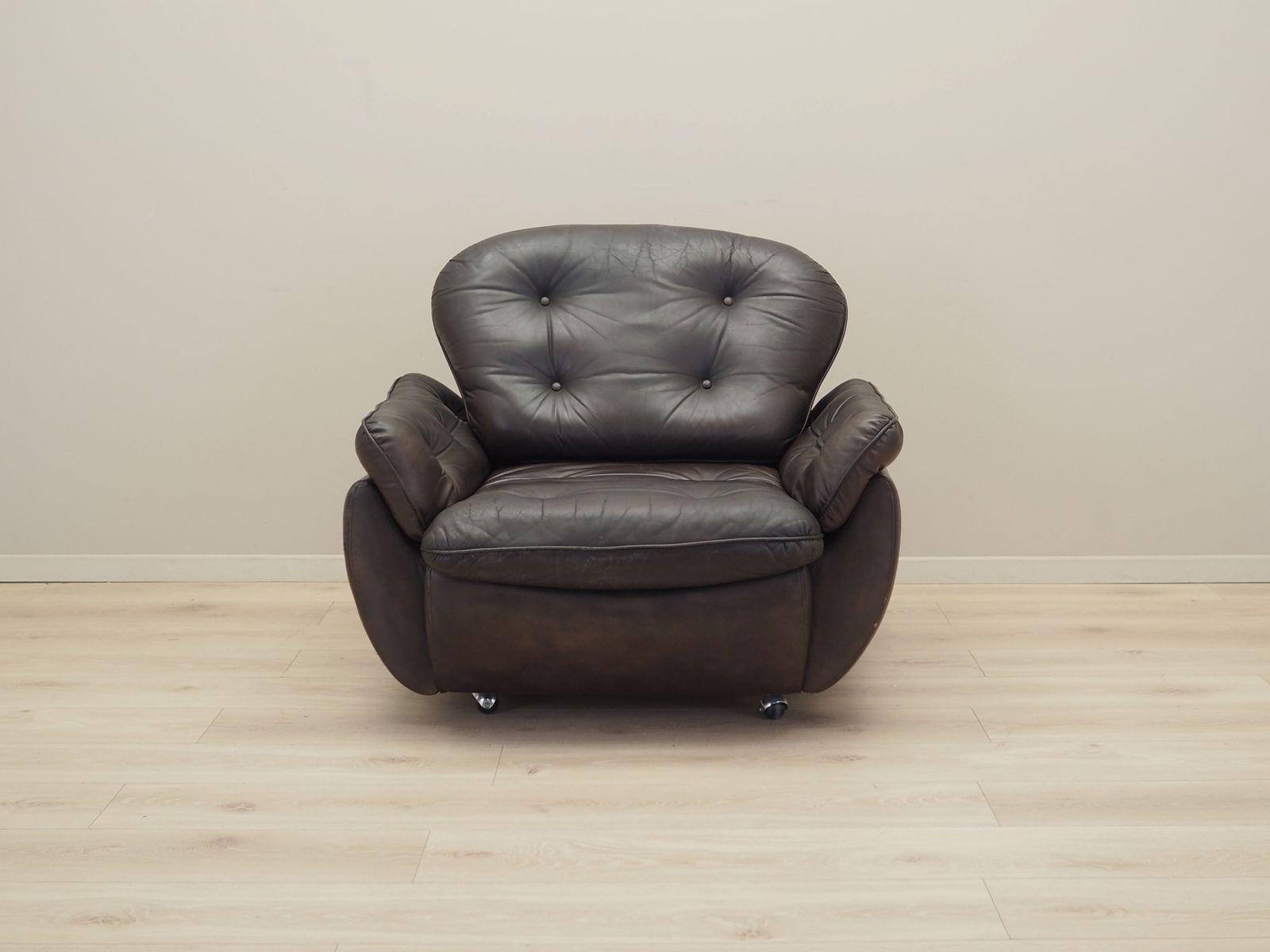 Fauteuil Met Wieltjes, Italiaans Design, Jaren 1970, Productie: Italië photo furniture