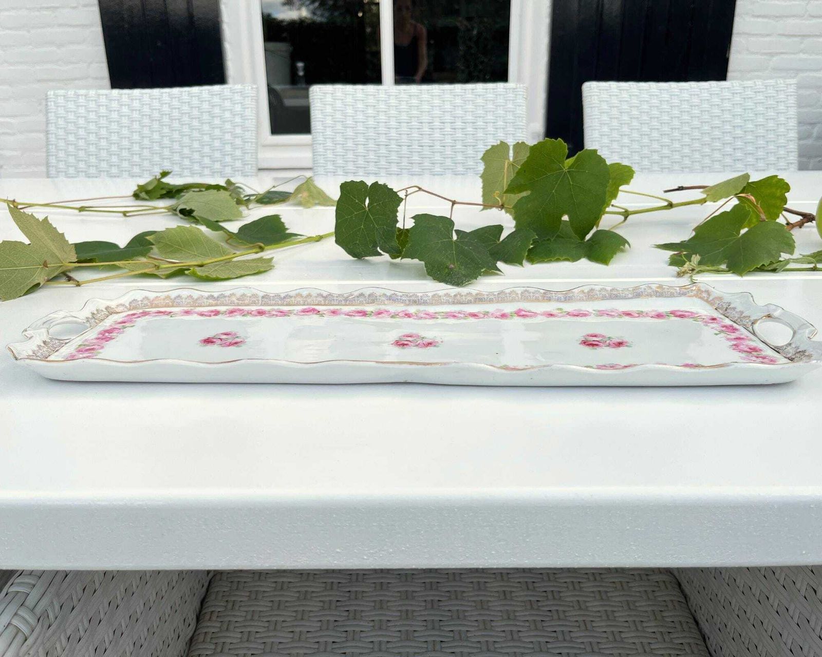 Rectangular Porcelain Tray | Xxl | Hand Painted White & Roses photo vinterior