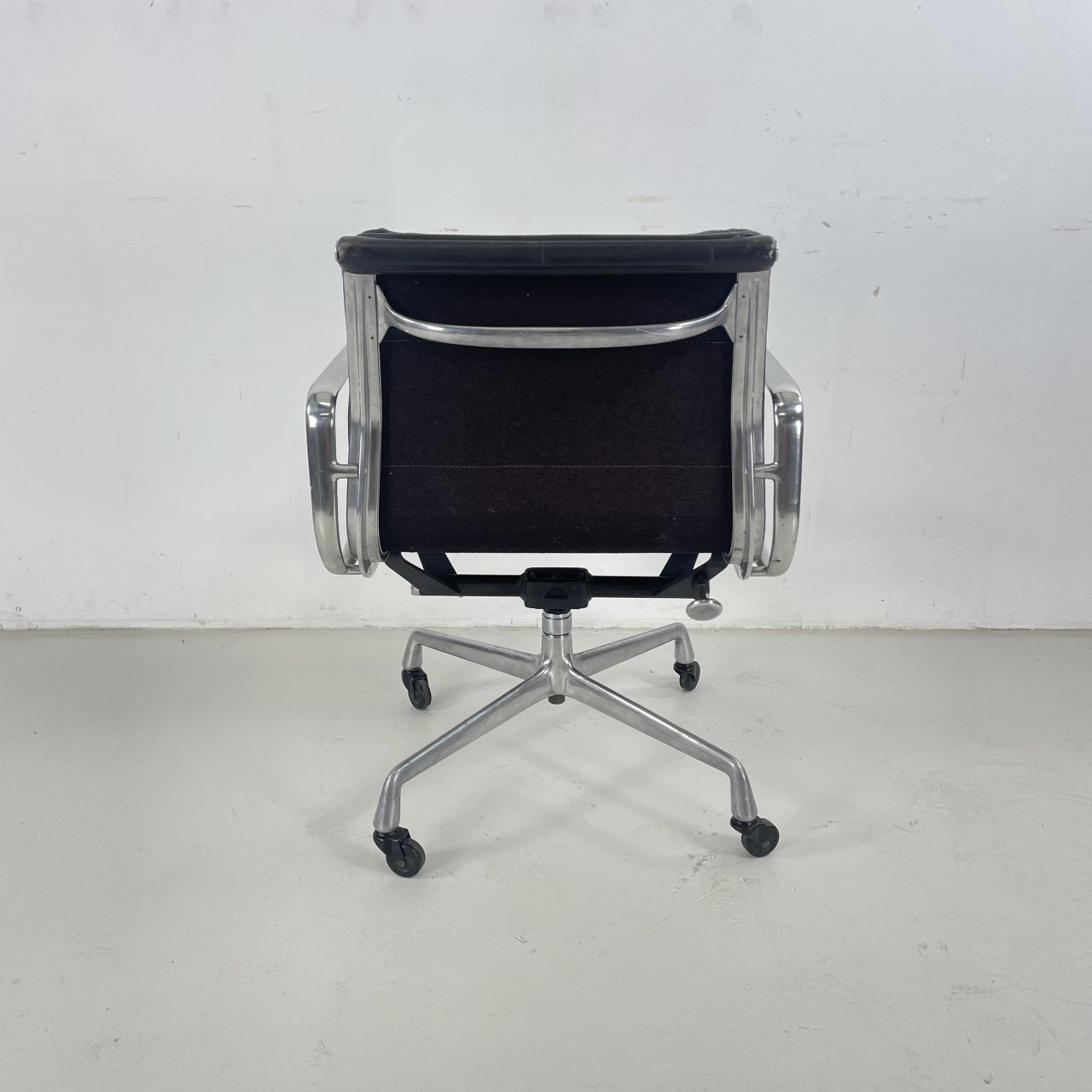 Eames Black Leather Soft Pad Group Chair photo buy