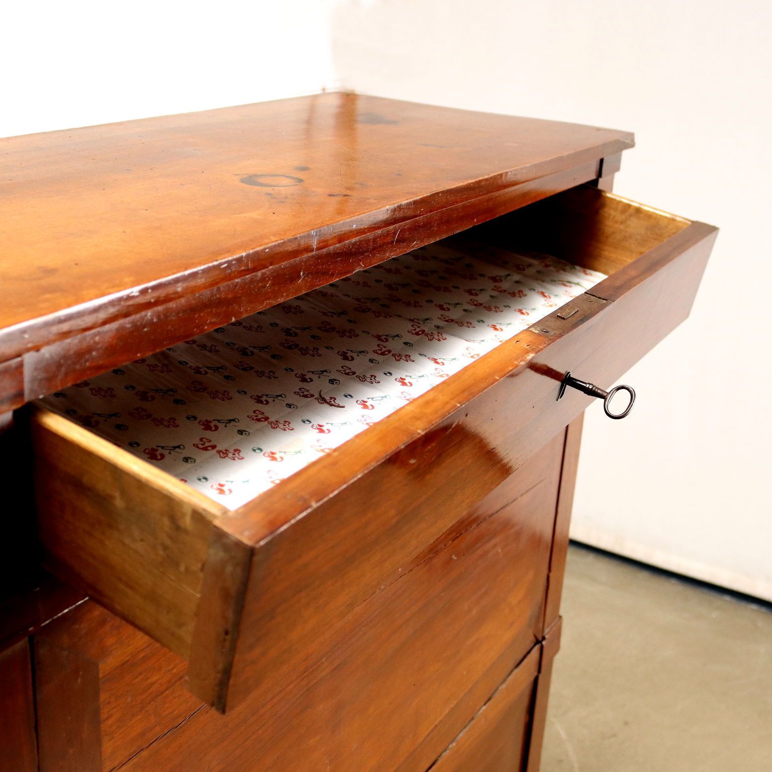 photo for sale Antique Secrétaire Directoire Walnut Drawer Italy XVIII Century