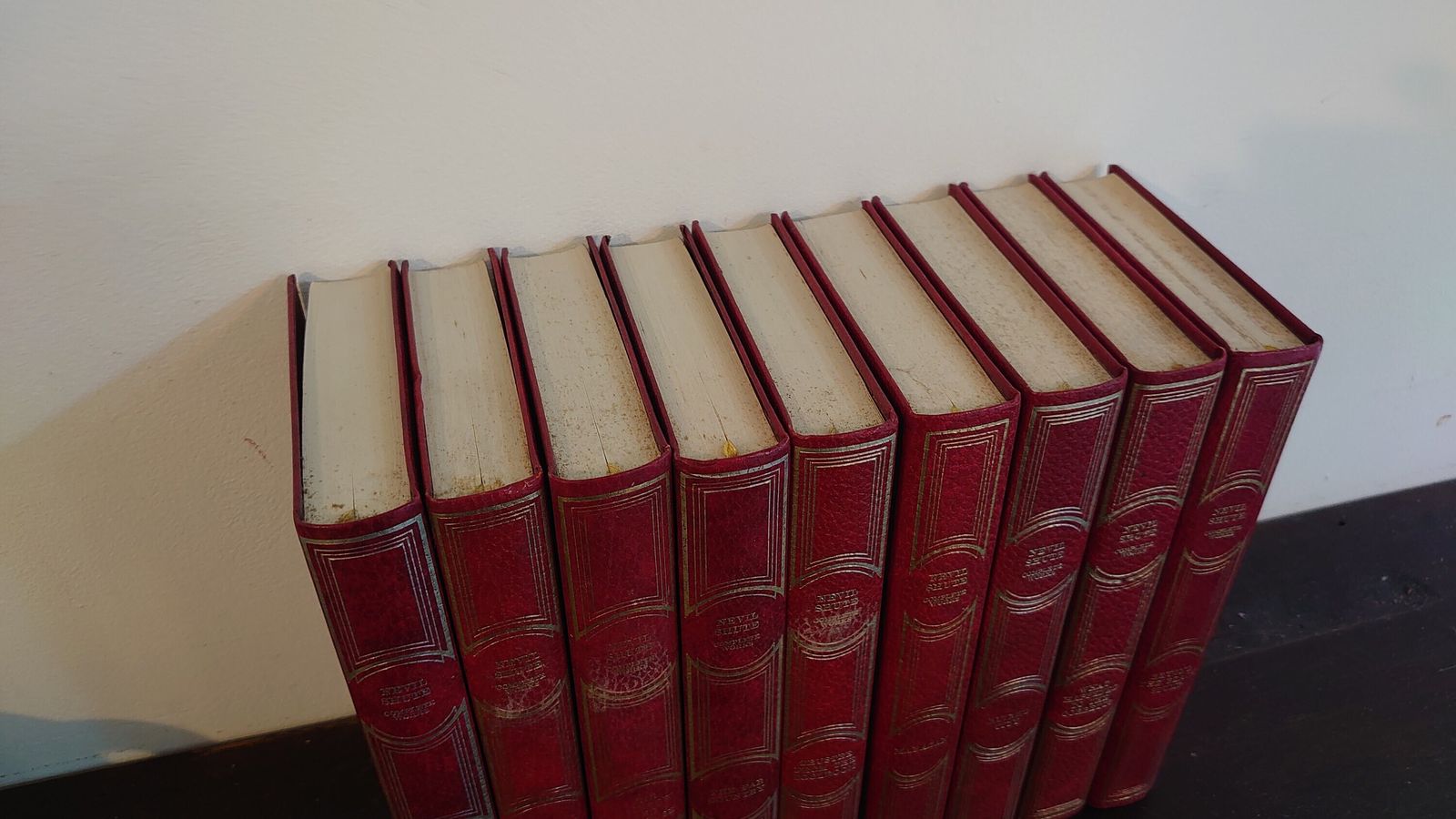 Part Works Of Nevil Shute   10 Books (9 Pictured)  Out Of 20/23 Books Of A Complete Set   Very Good Condition photo Home Decor