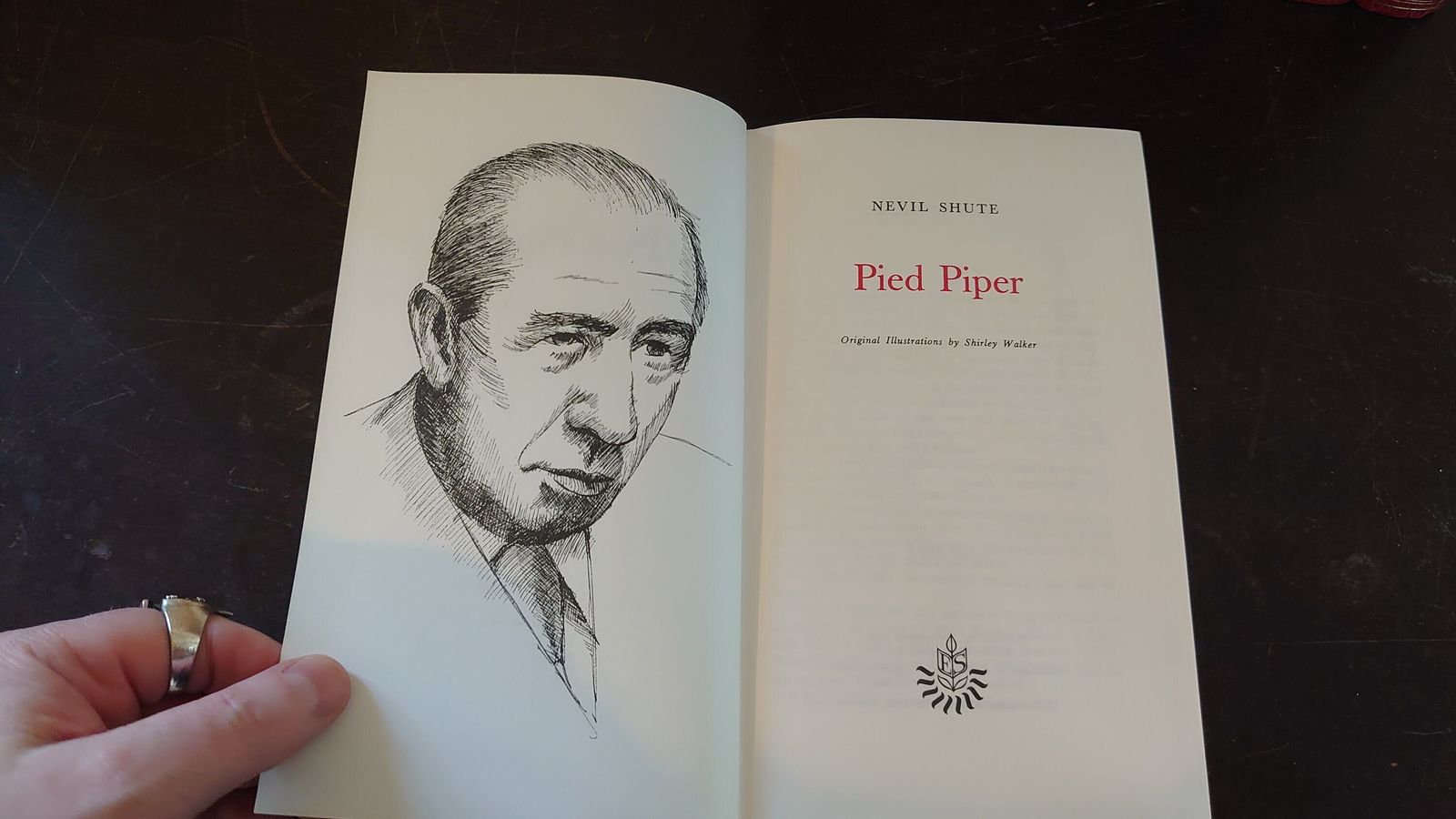 Part Works Of Nevil Shute   10 Books (9 Pictured)  Out Of 20/23 Books Of A Complete Set   Very Good Condition photo buy