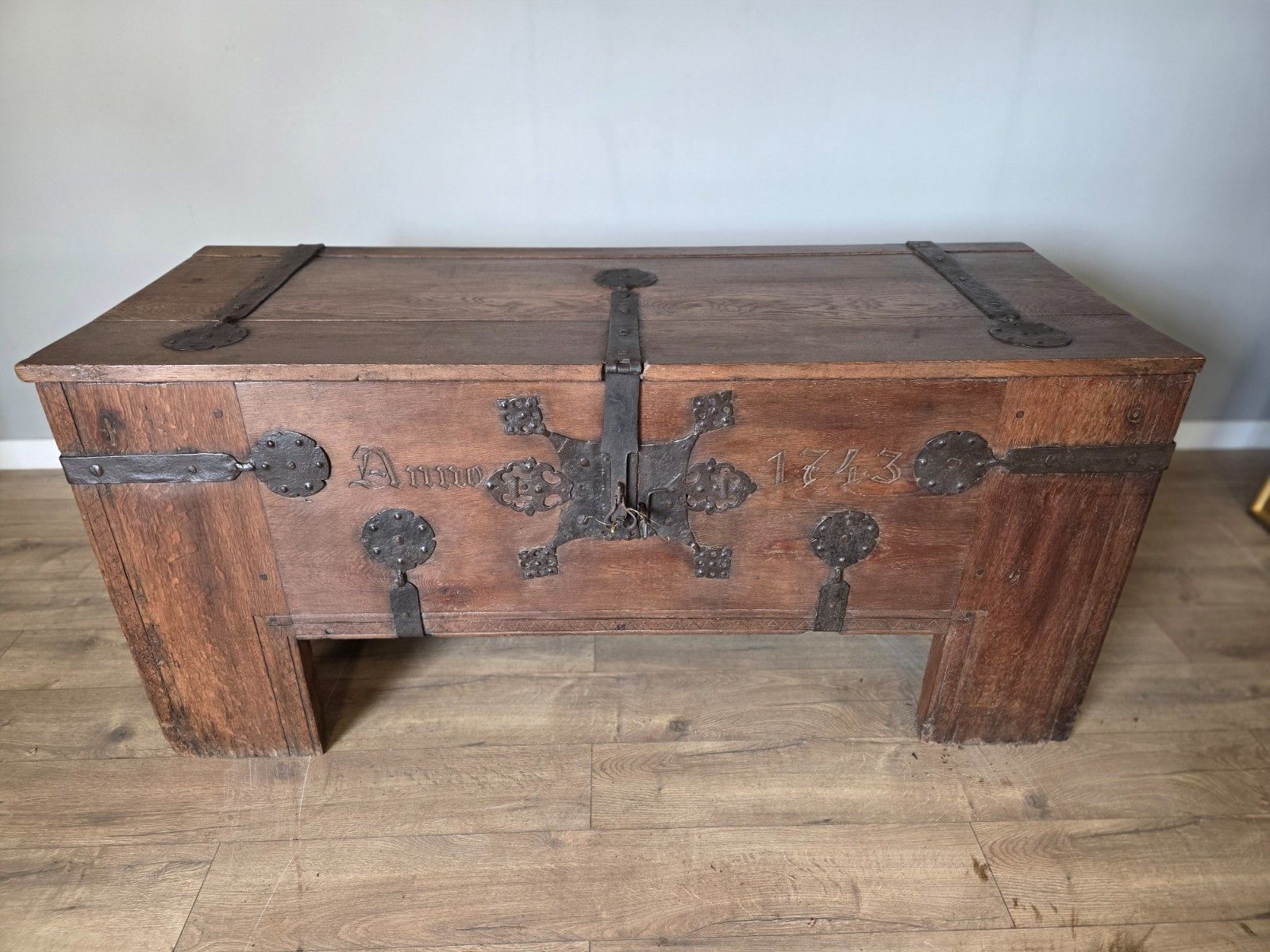 Dated Oak Ironbound Westphalian Coffeur photo Furniture
