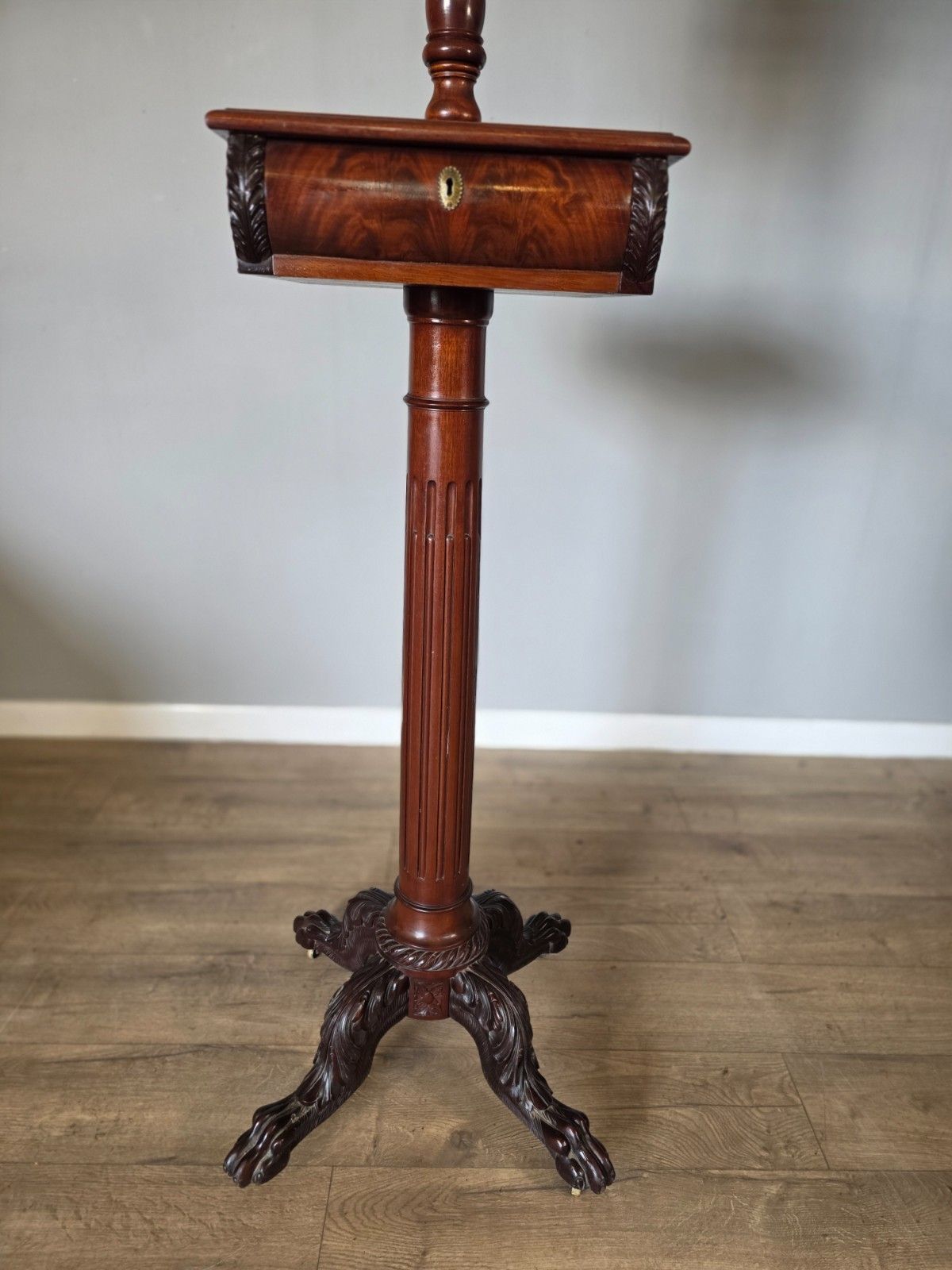Victorian 1909 Mahogany American Gentleman's Shaving Stand/Vanity Mirror Stand photo for sale