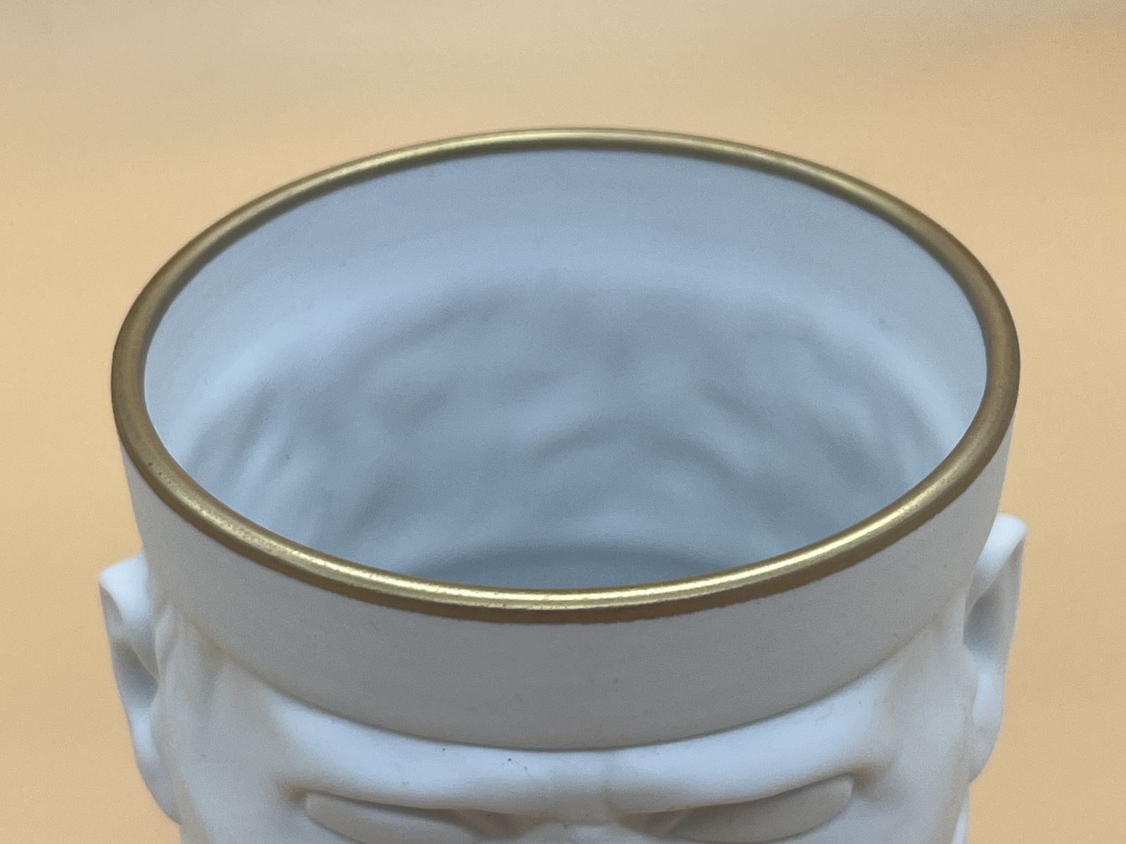 Ginori 1735 Porcelain Il Seguace (The Follower Or The Companion) Pure White Candle Holder By Luca Nichetto. photo vinterior