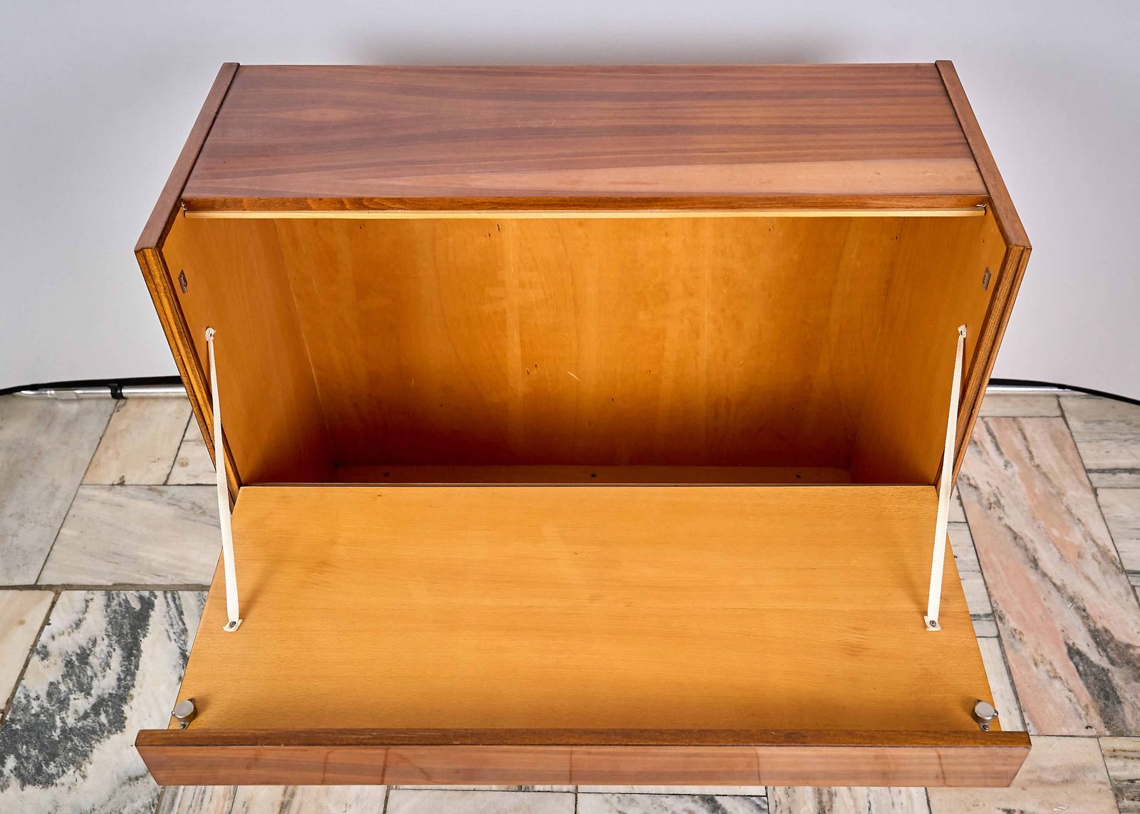photo vintage Two Vintage Linen Chests, Czechoslovakia, 1960s