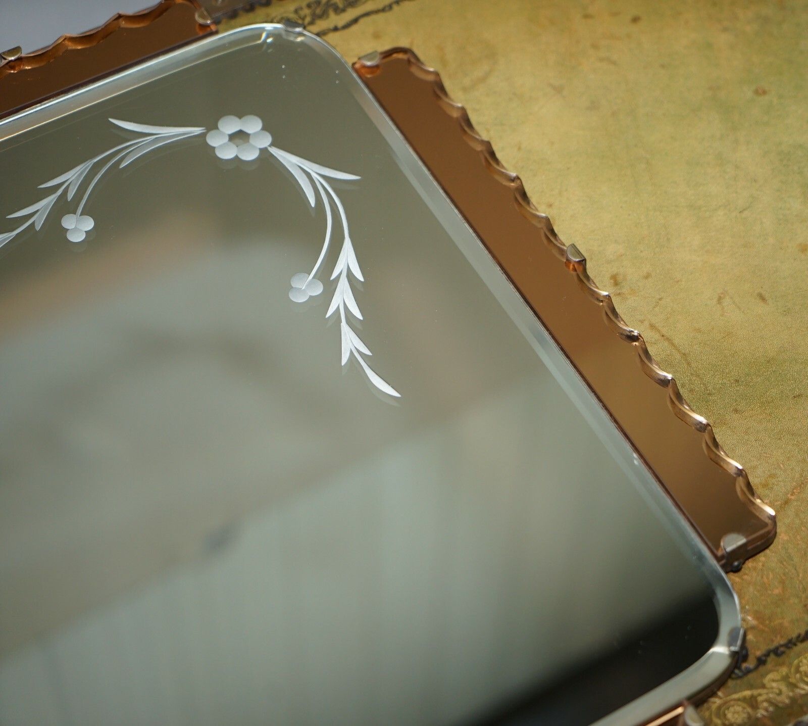 Lovely 1930's Peach French Art Deco Venetian Etched & Engraved Bevelled Mirror photo buy