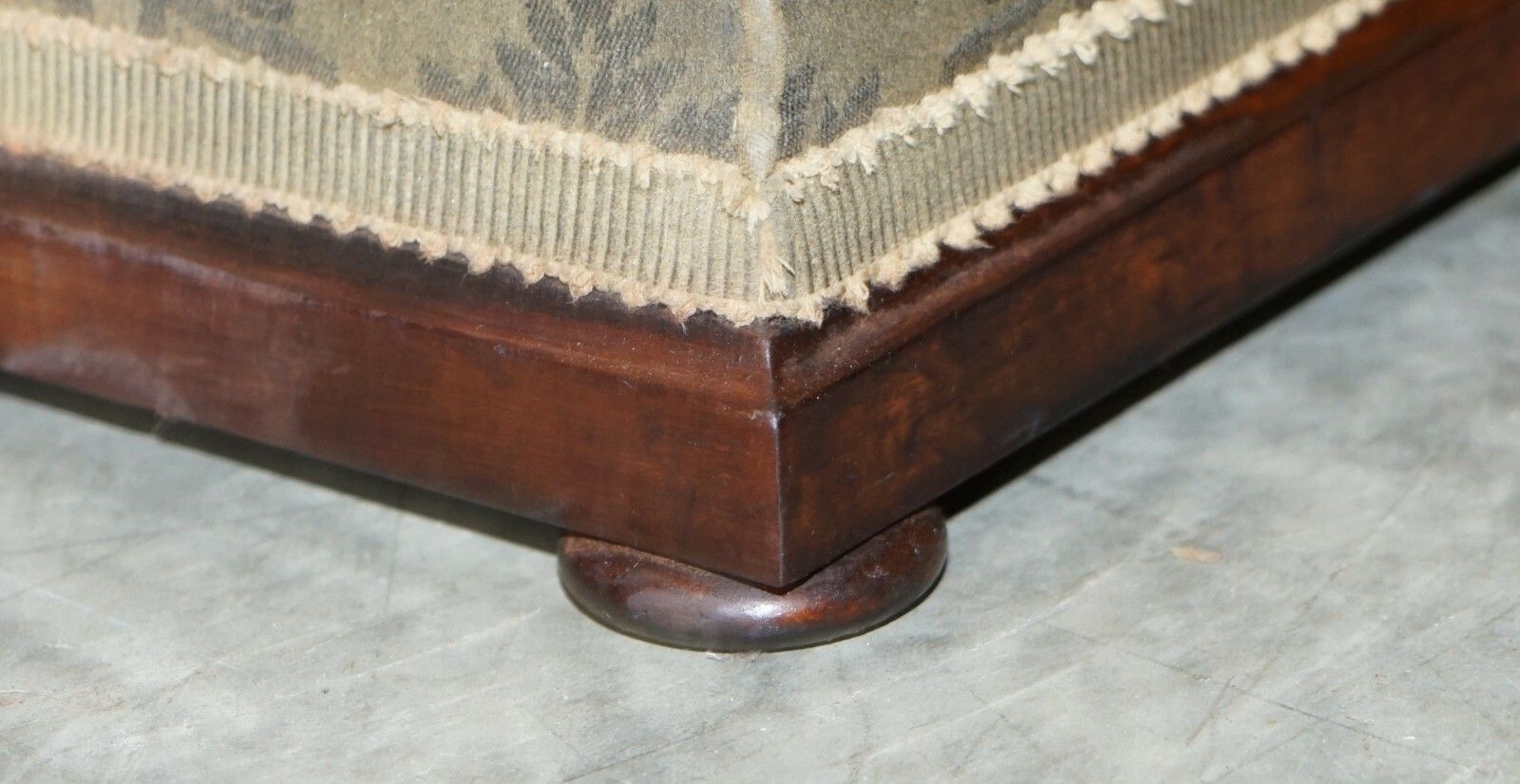 Exquisite Upholstered Victorian Circa 1860 Ottoman Stool Footstool With Storage photo buy
