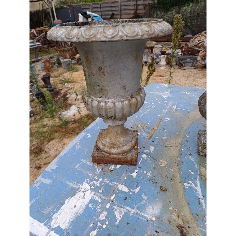 Set Of 6 Medici Cast Iron Vases From Charleville   Mézières 1900 photo furniture